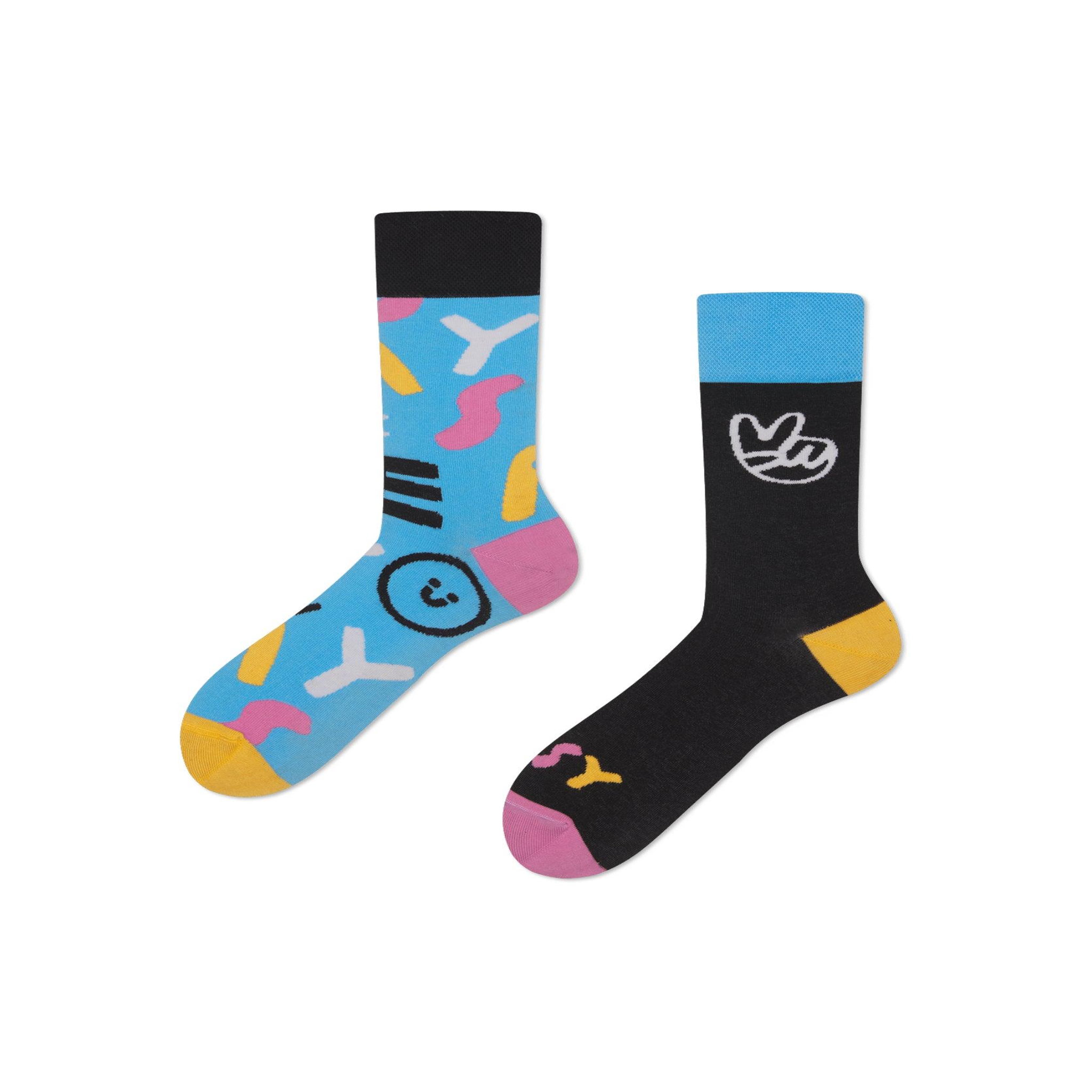 MANY MORNINGS Chaussettes easy peasy. Coloris disponibles : Multicolore