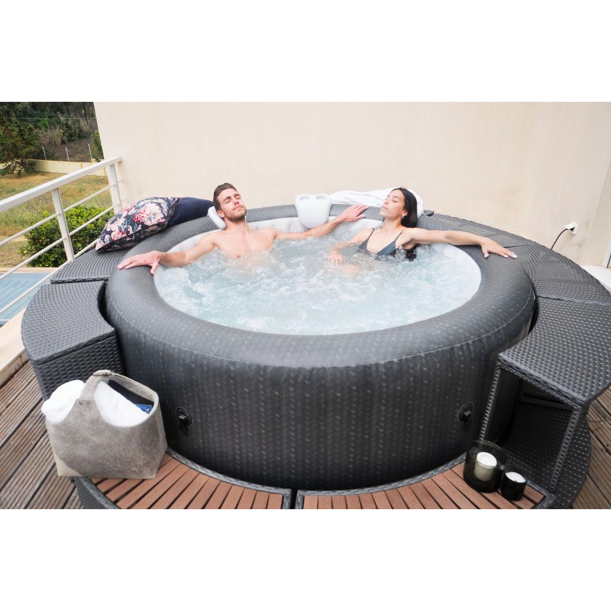 CONCEPT USINE Spa gonflable rond 6 places MINEROQUE