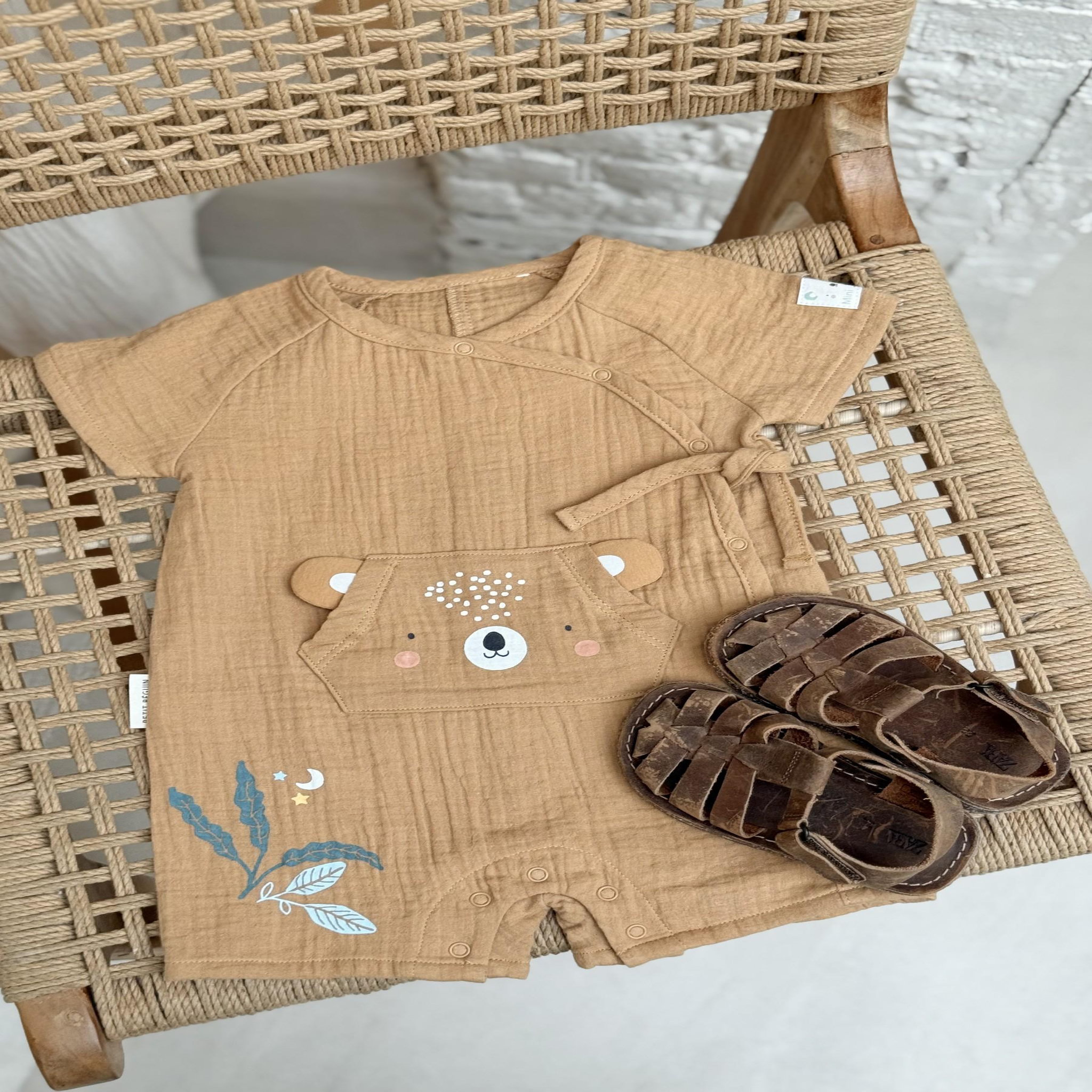 Voir la diapositive 4 : Petit Béguin Barboteuse bébé en gaze de coton ouverture croisée mini rêve