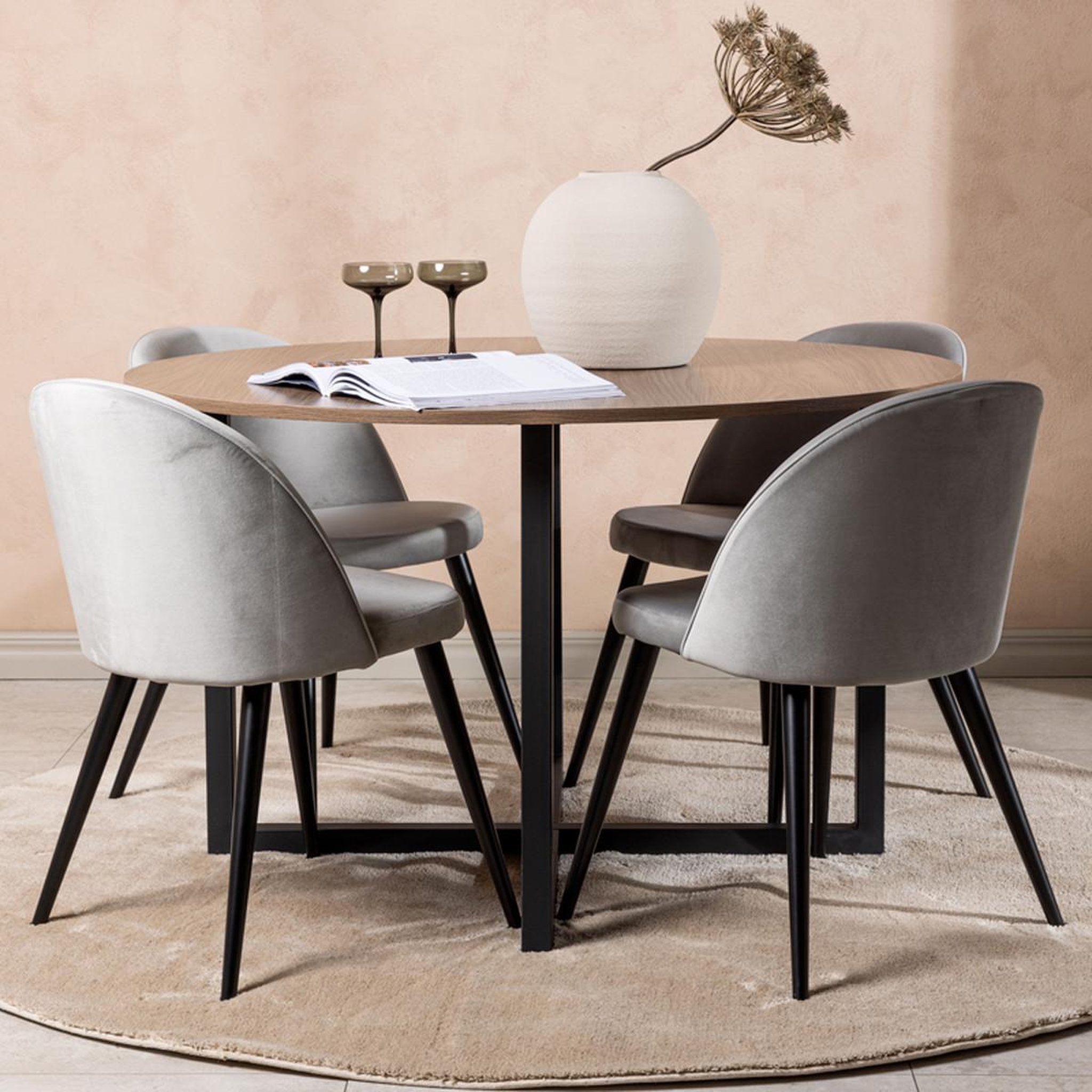 Voir la diapositive 3 : Paris Prix Ensemble table à manger & 4 chaises  durango & velvet  120cm noyer & gris