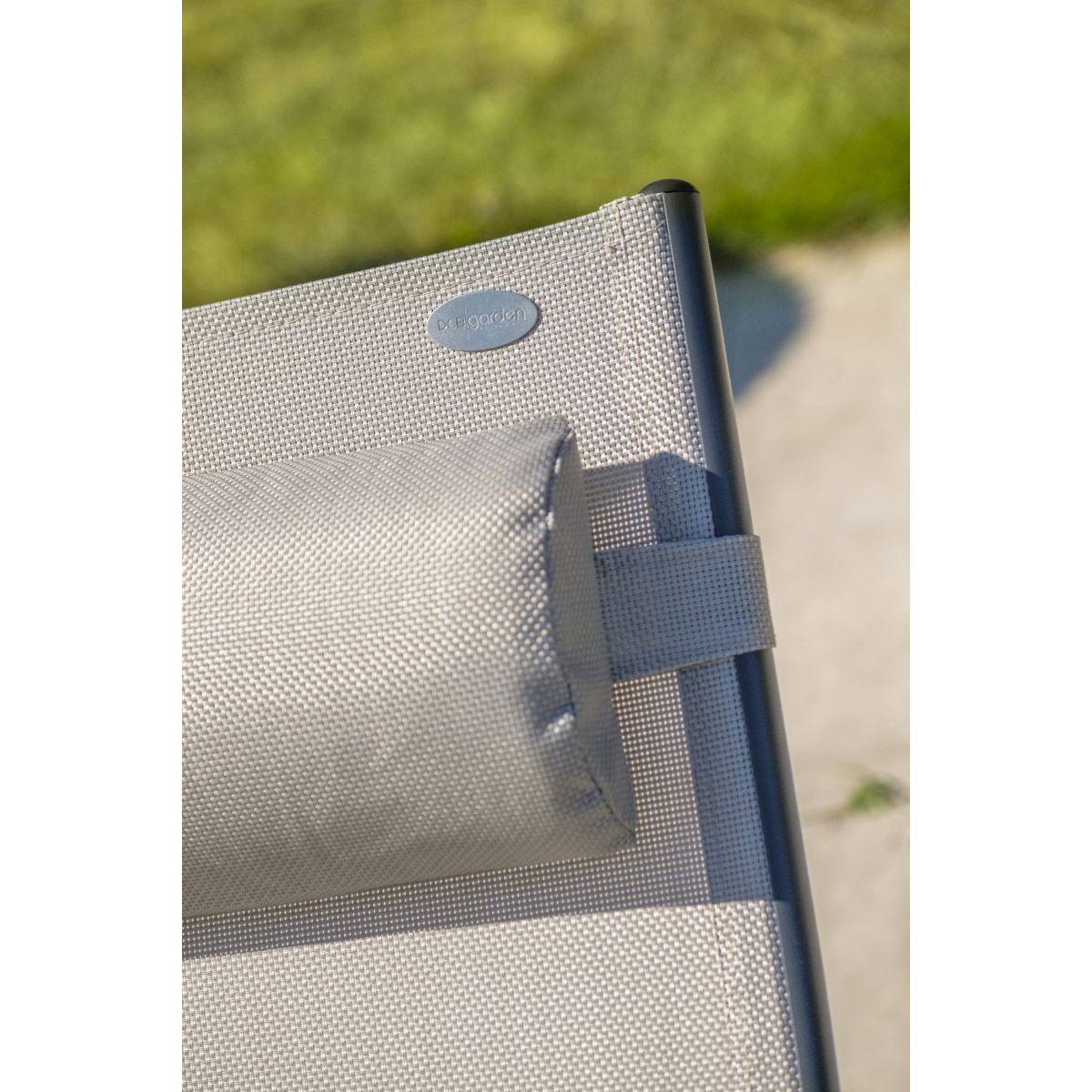 DCB GARDEN Lot de 2 bains de soleil - Aluminium et textilène - Gris
