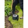 Voir la diapositive 4 : NATURE Bordure de jardin - NATURE - Noir - PE recyclé, épaisseur 3 mm - H7,5 cm x 10m - 10 Ancres noires - H19,5x 1,9x 1,8cm