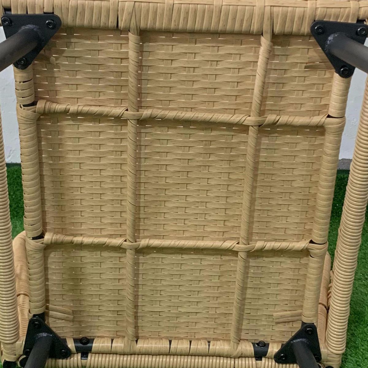 OUTSUNNY Ensemble salon de jardin 4 pièces canapé 2 places 2 fauteuils table basse coussins