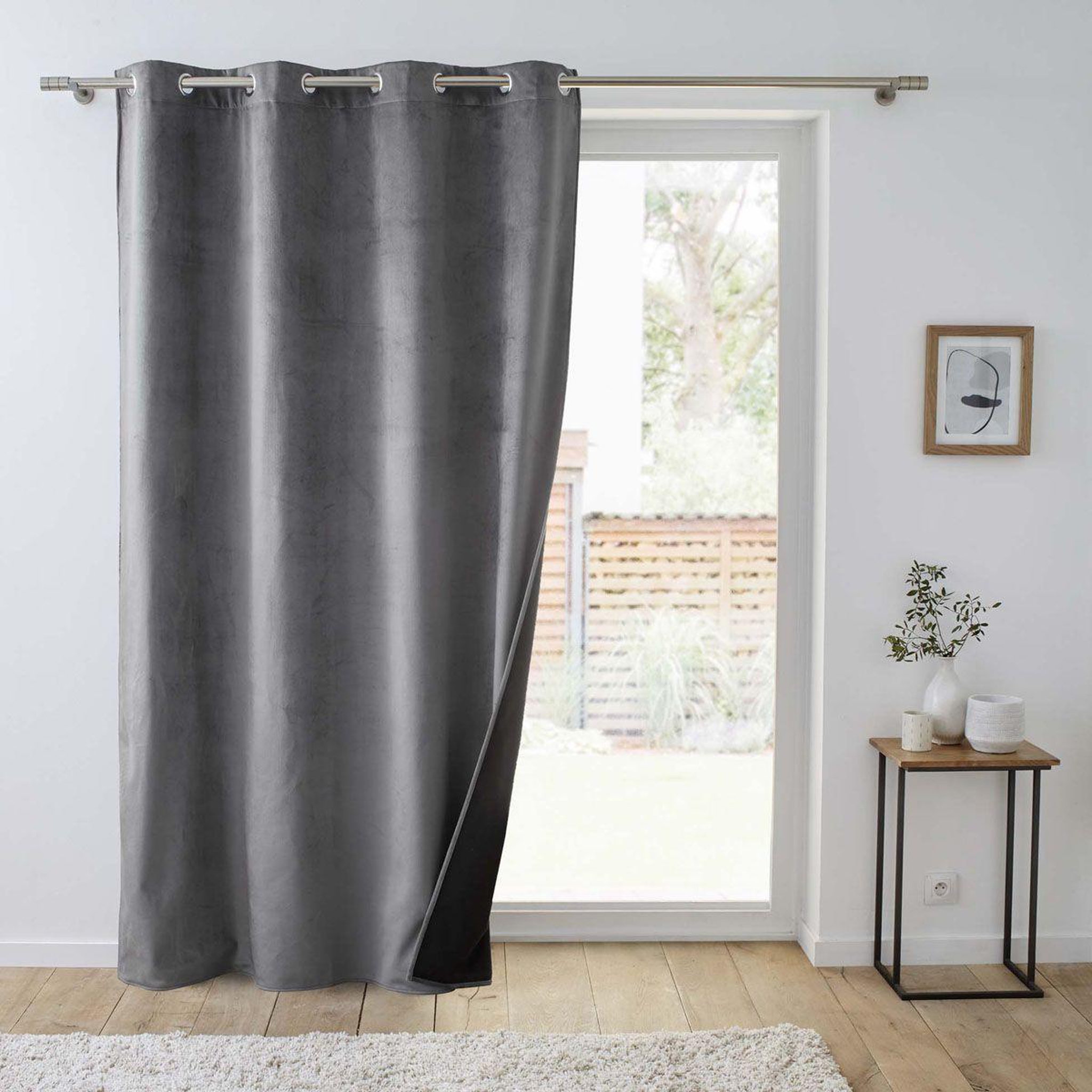 Voir la diapositive 4 : Douceur d'Intérieur Rideau isolant velours  polarchic  140x260cm anthracite