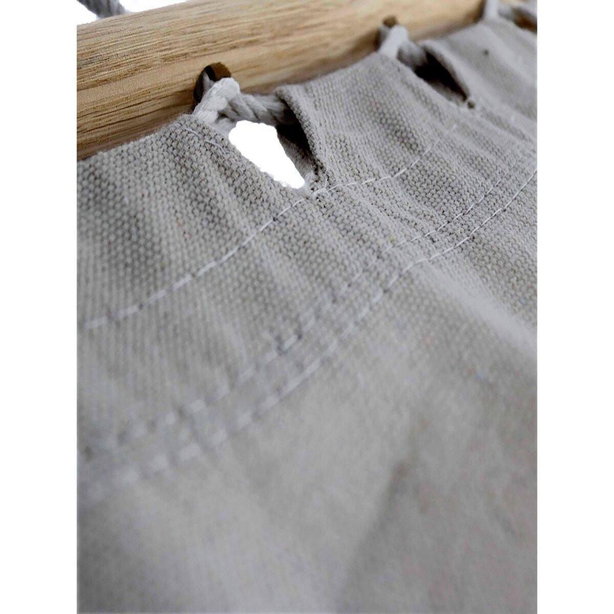 Voir la diapositive 4 : Habitat et Jardin Hamac bois avec toile en coton  dallas  - 3 m - gris
