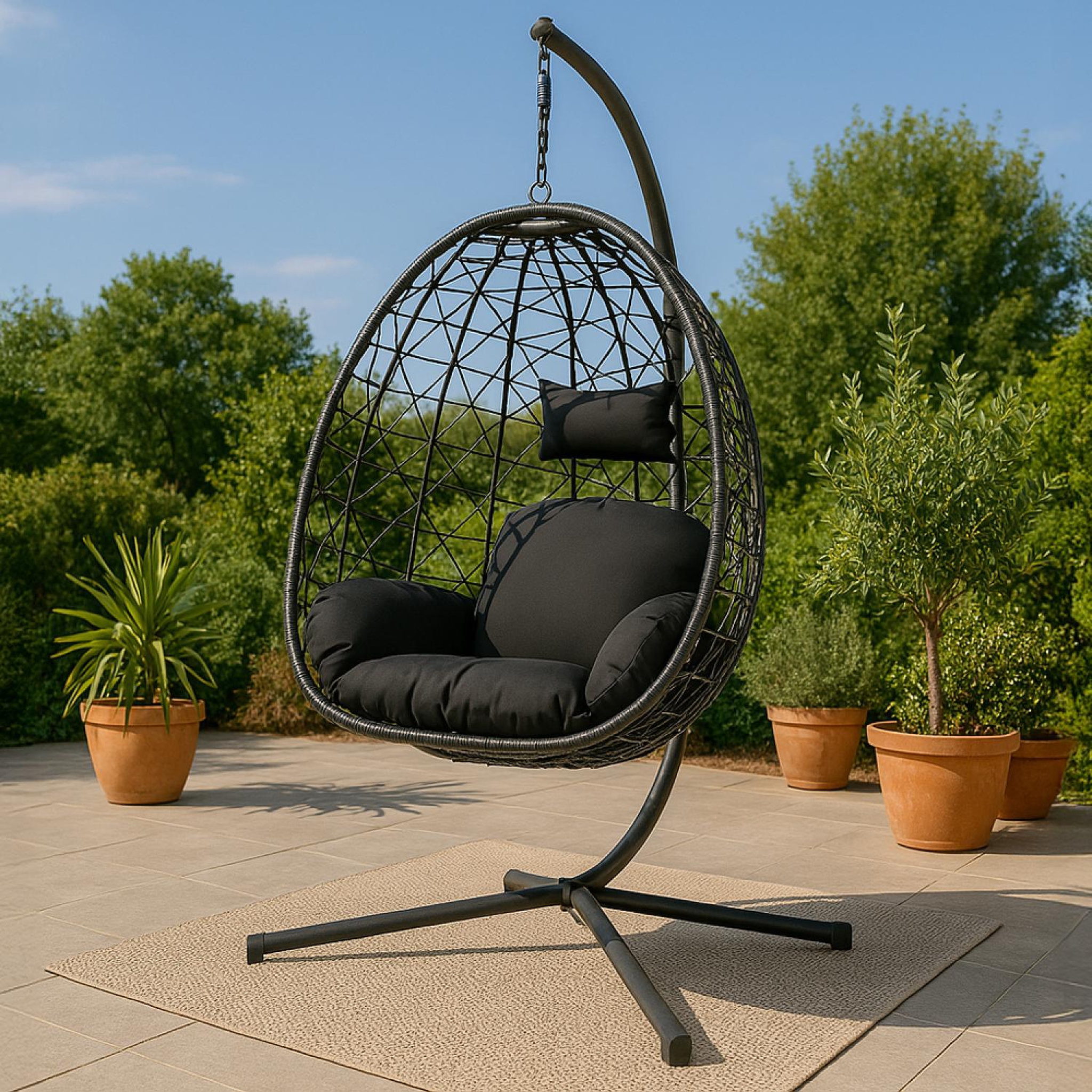 Voir la diapositive 2 : CONCEPT USINE Fauteuil suspendu effet rotin noir cuzco