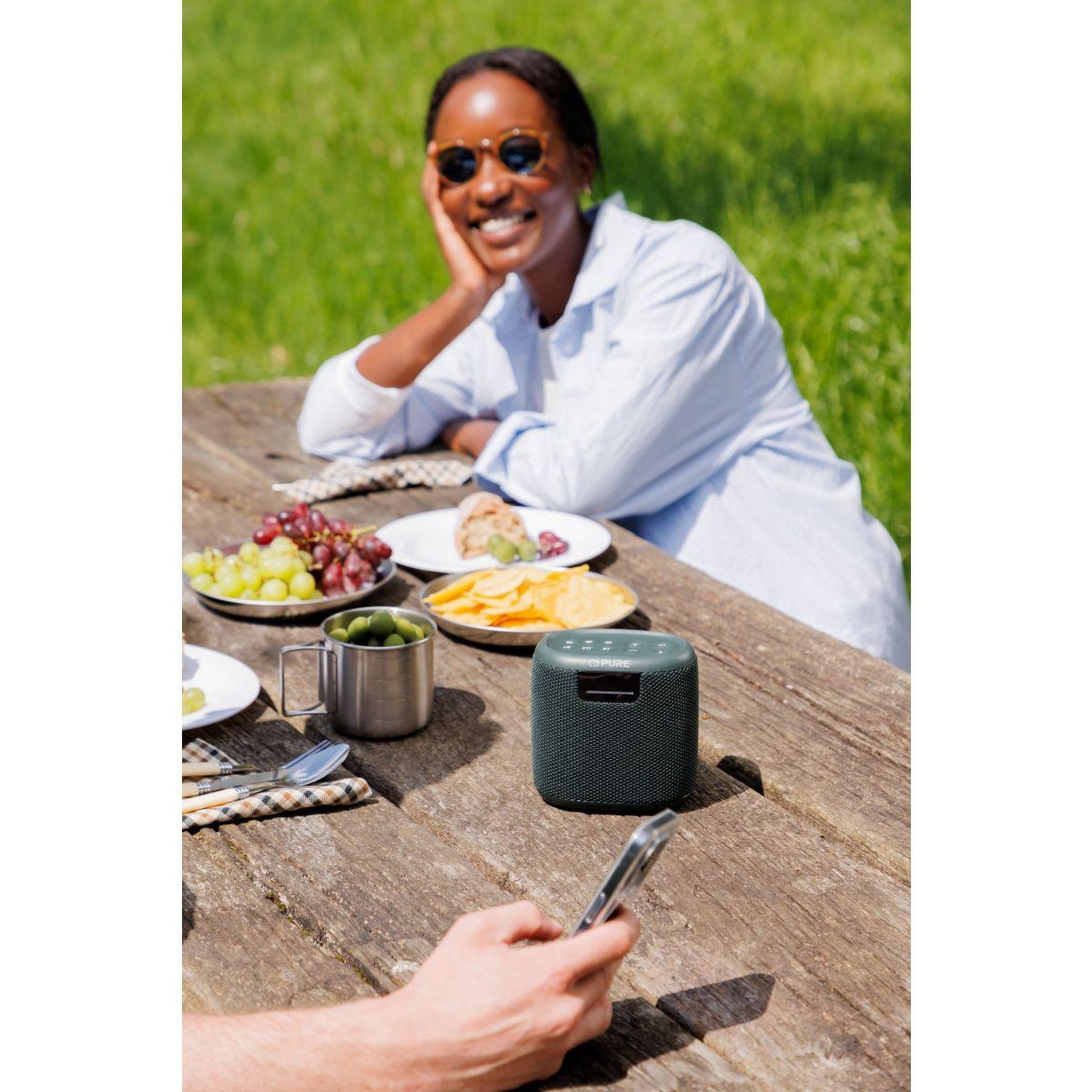 Voir la diapositive 5 : PURE Radio dab woodland mini green