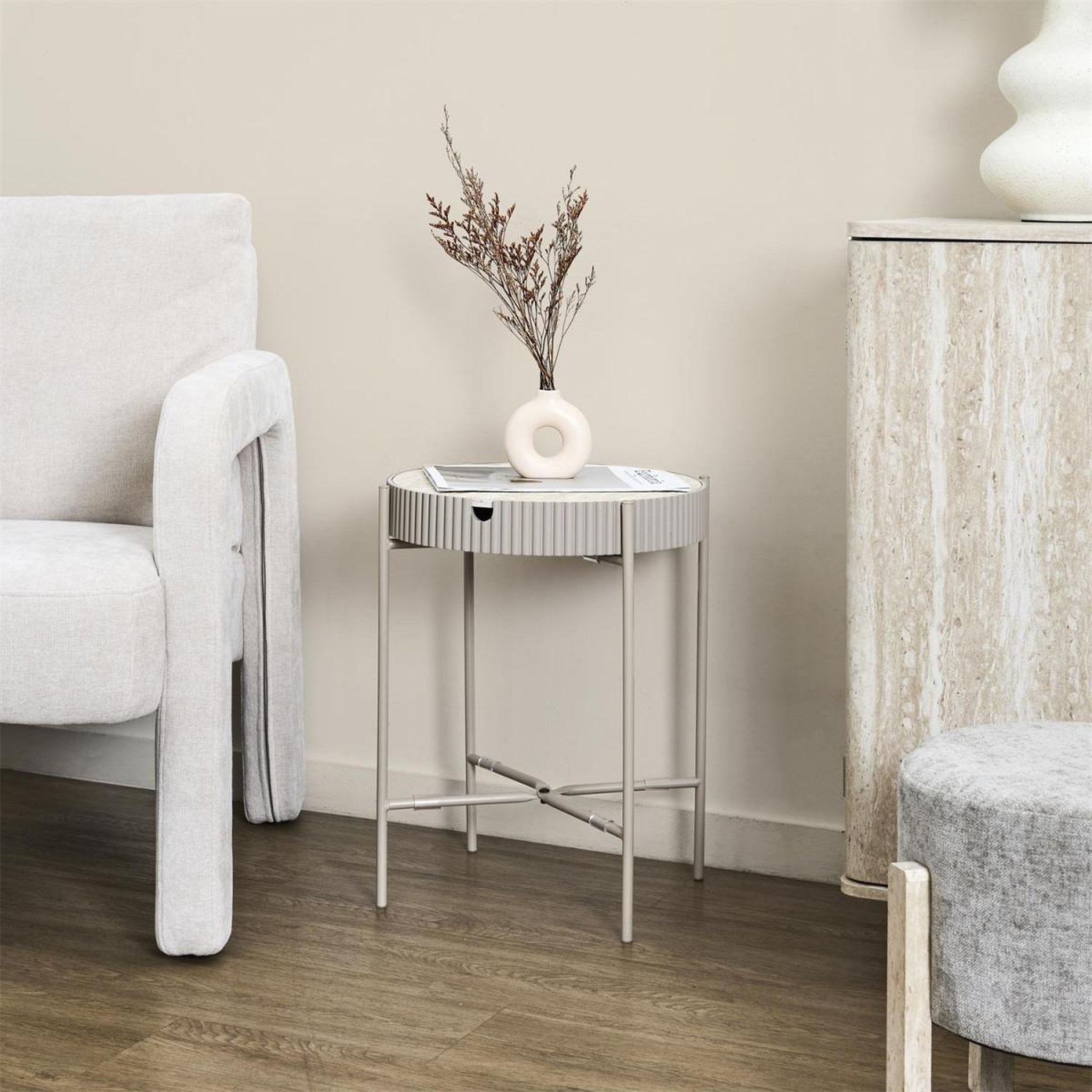 Voir la diapositive 6 : The Home Deco Factory Table de rangement design  terra nova  48cm beige
