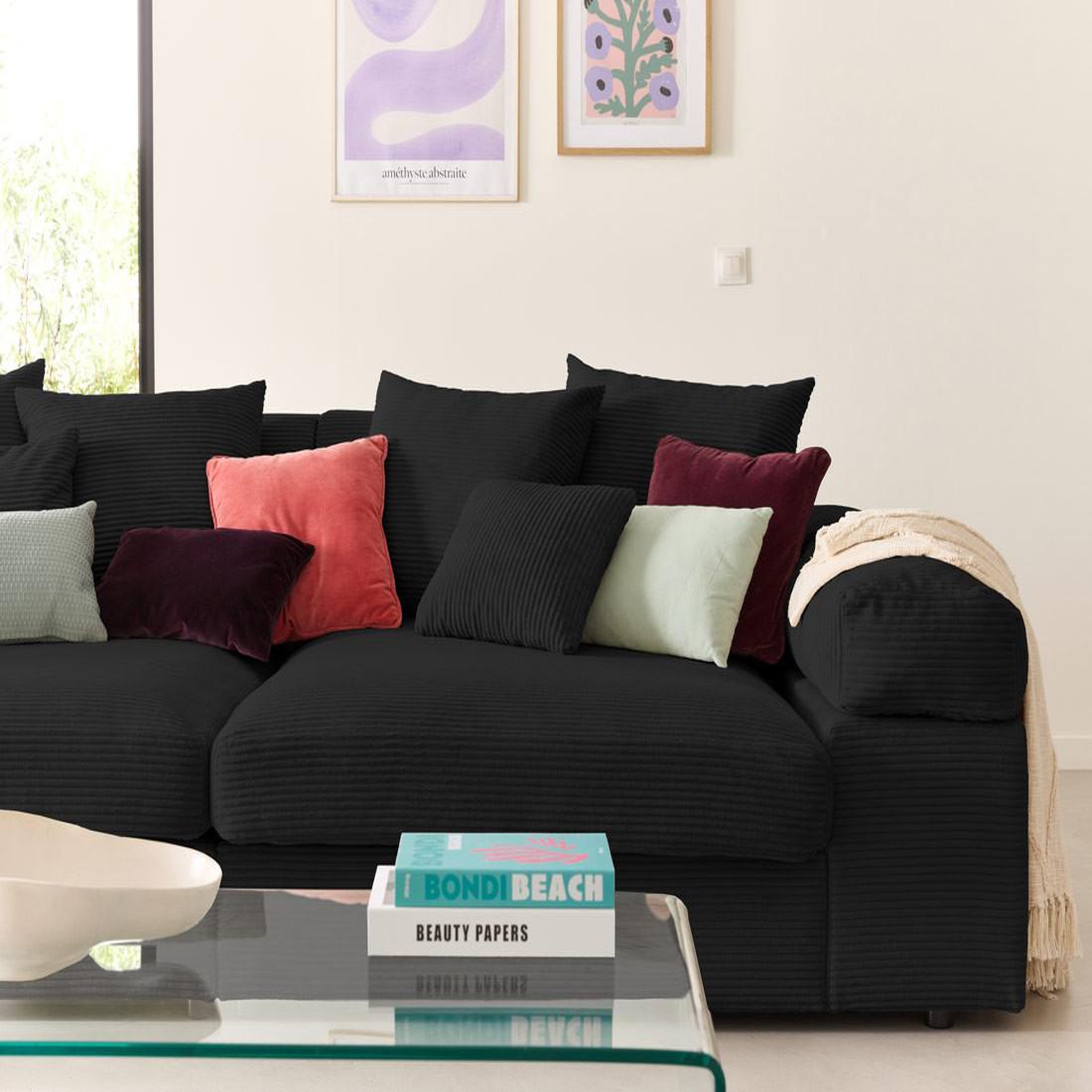 Voir la diapositive 5 : LISA DESIGN Aspen - canapé 4 places - assise profonde - velours côtelé