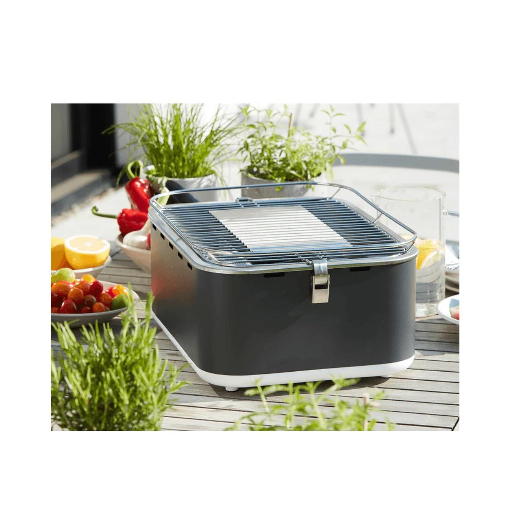Voir la diapositive 3 : BARBECOOK Barbecue à charbon portable 38.5 x 28.5 gris - carlourbangrey