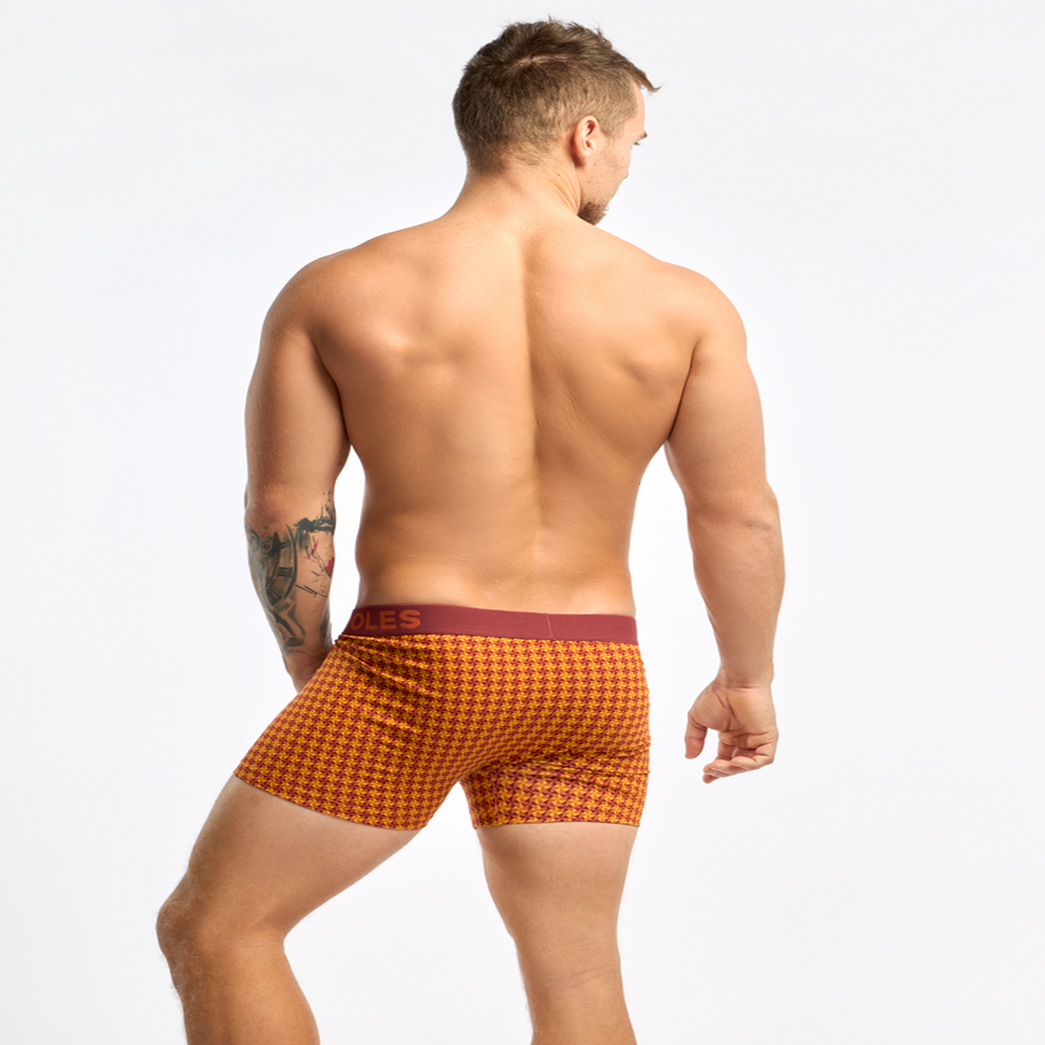 Voir la diapositive 4 : DEDOLES Boxer homme motif jacquard bordeaux & jaune