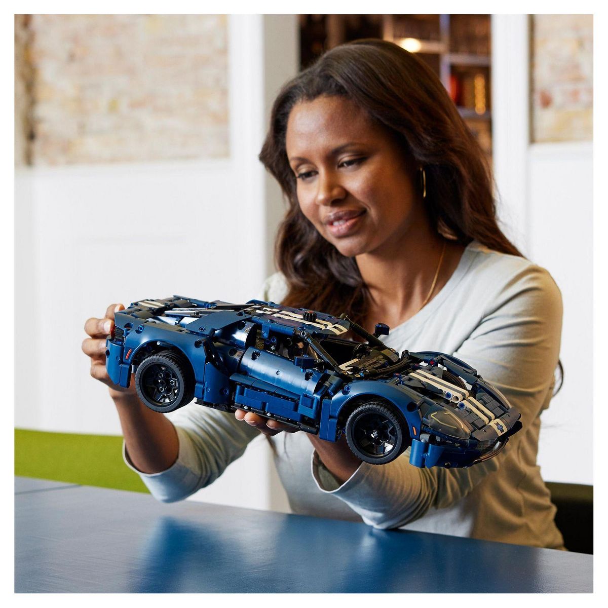 LEGO Technic 42154 - Ford GT 2022 Maquette de Voiture pour Adultes à Construire, Échelle 1:12 avec Caractéristiques Authentiques, Set de Collection Avancé