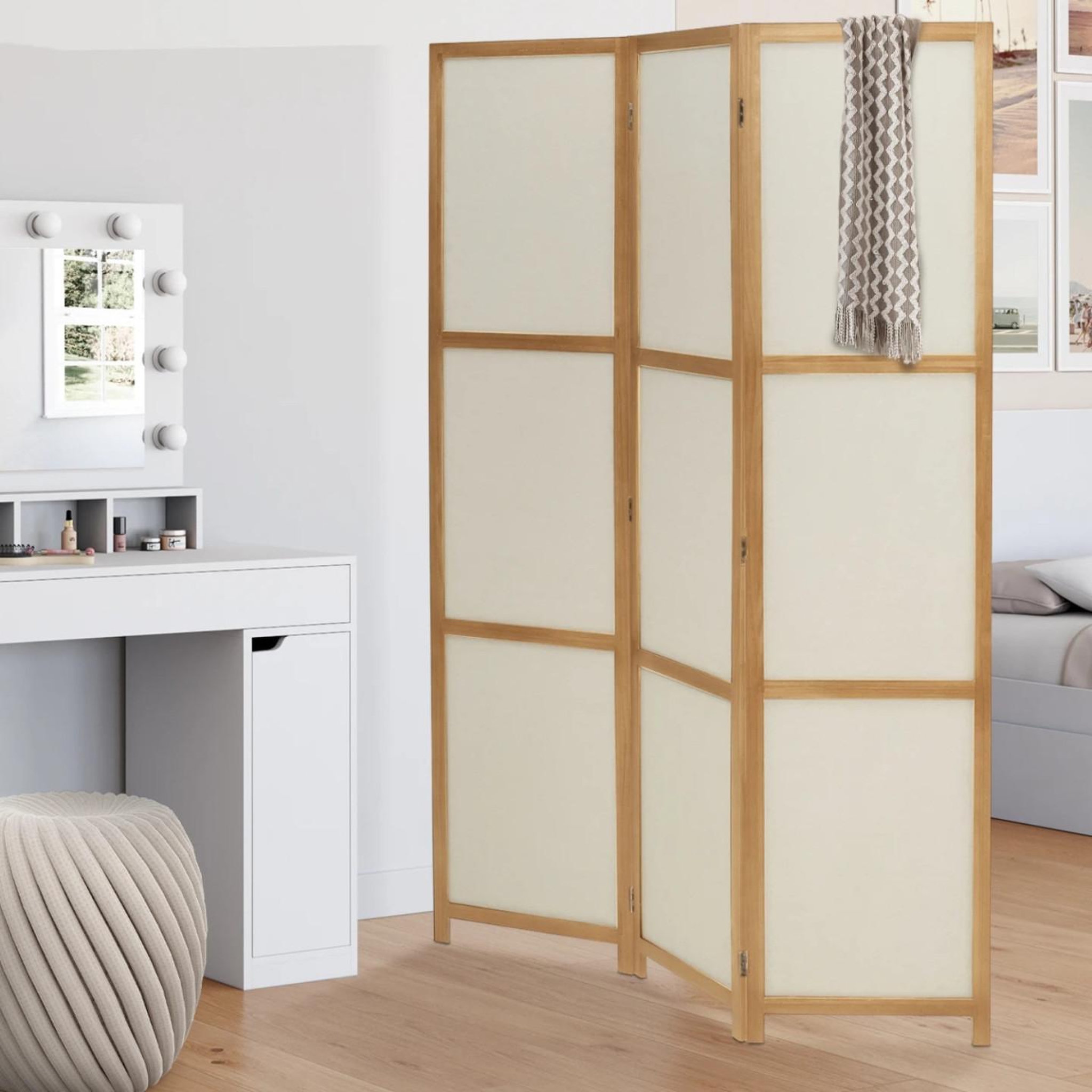 Voir la diapositive 2 : ID MARKET Paravent intérieur bois et tissu beige