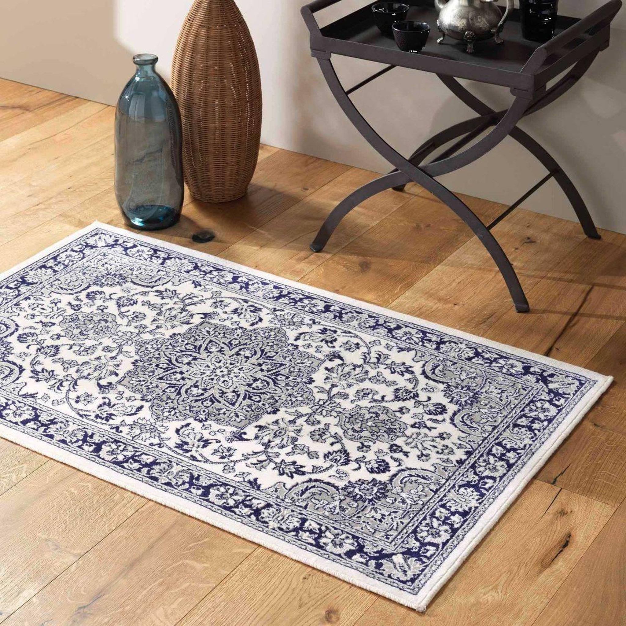 Voir la diapositive 4 : Douceur d'Intérieur Tapis déco  cherine  68x110cm bleu