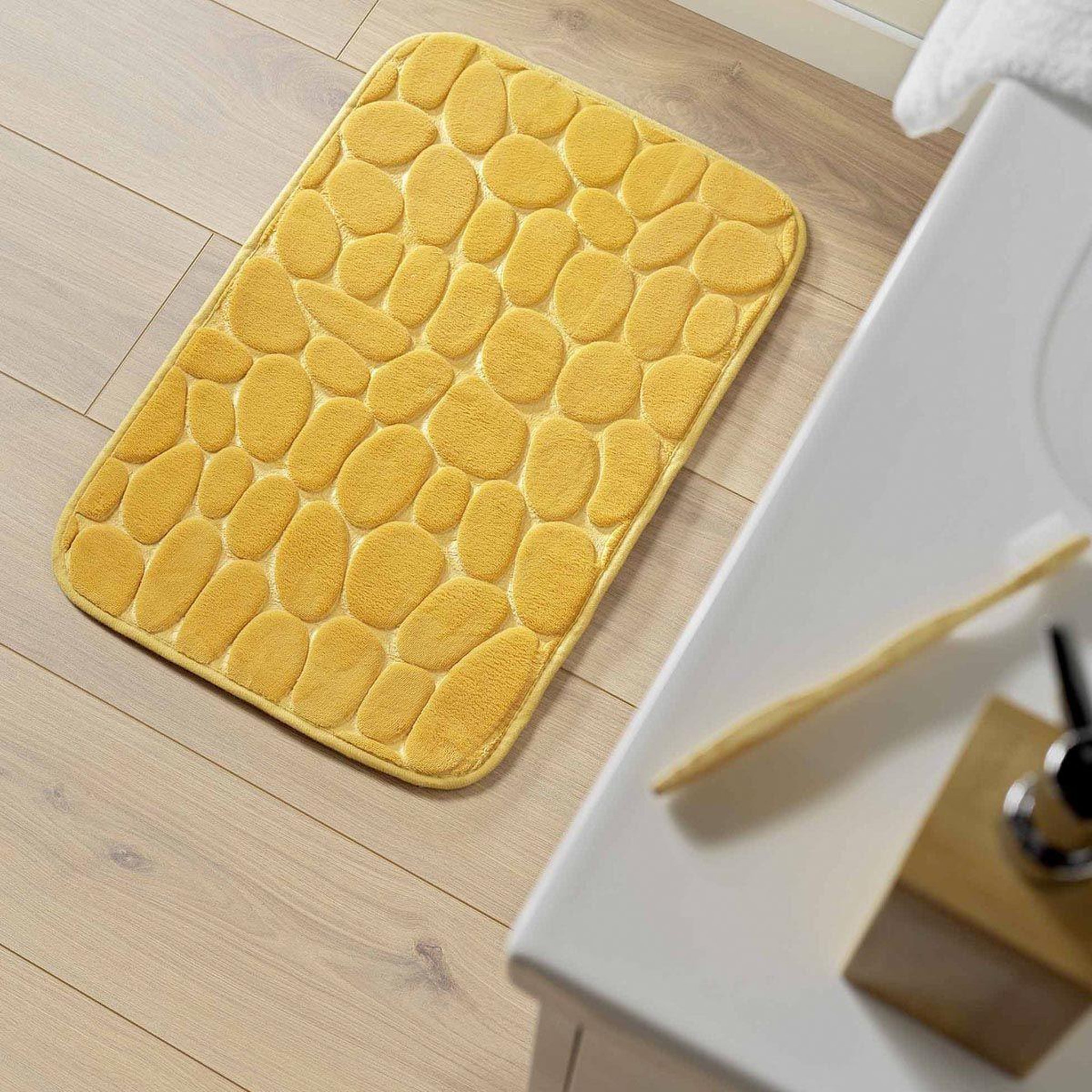 Voir la diapositive 3 : Douceur d'Intérieur Tapis de bain  ricochet  50x80cm ocre