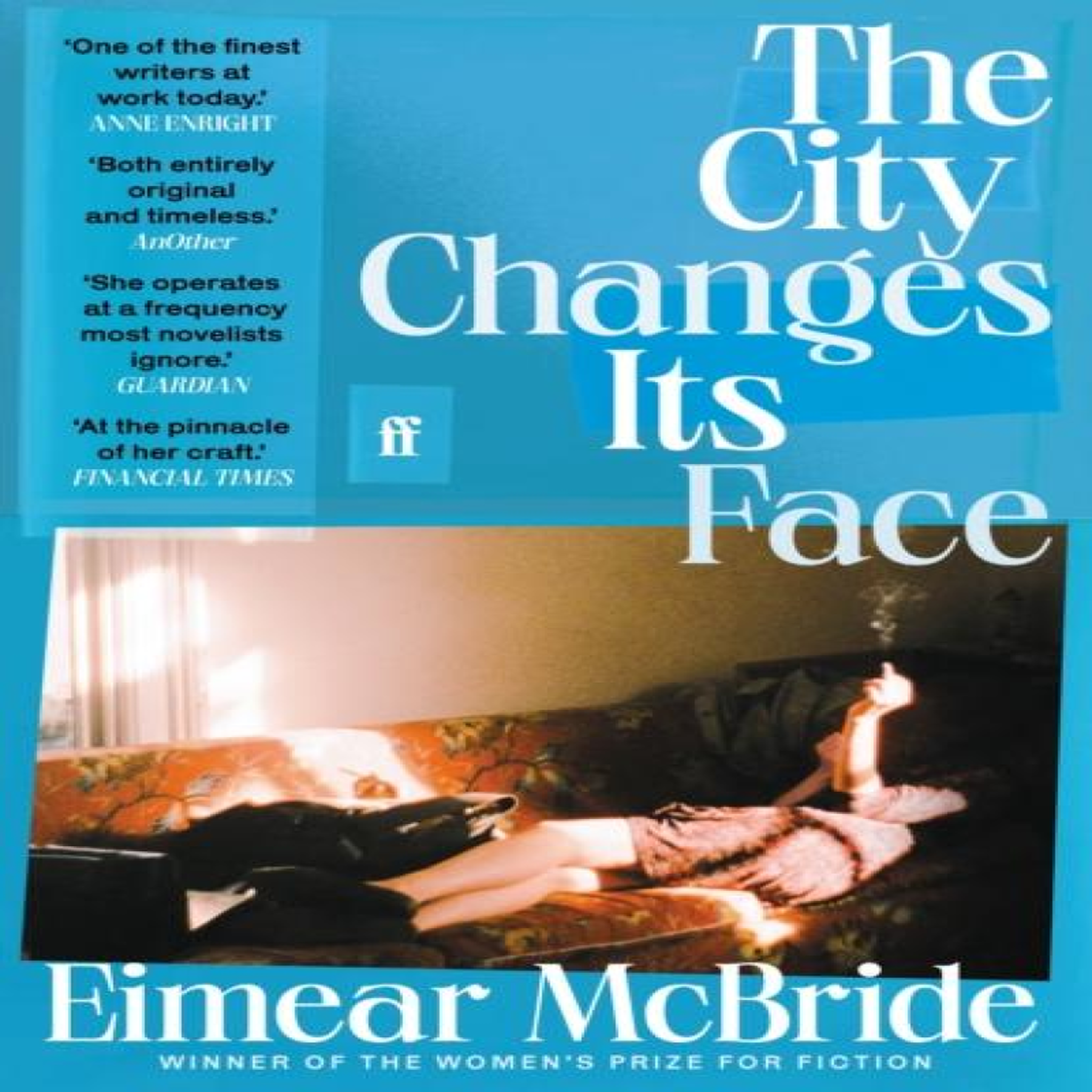 LIVRES The City Changes Its Face
