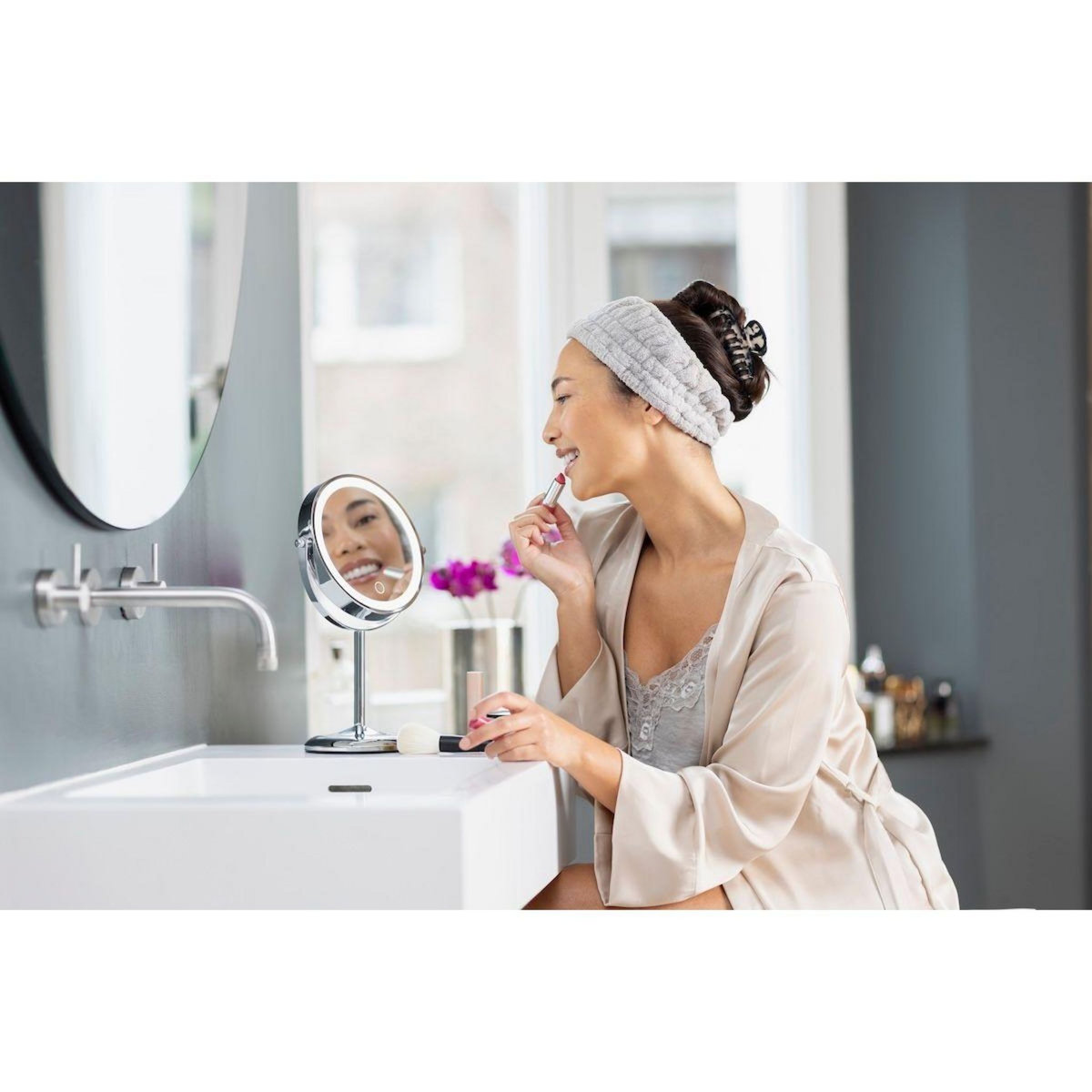 Medisana Miroir cosmétique 2 en 1 rechargeable lumineux