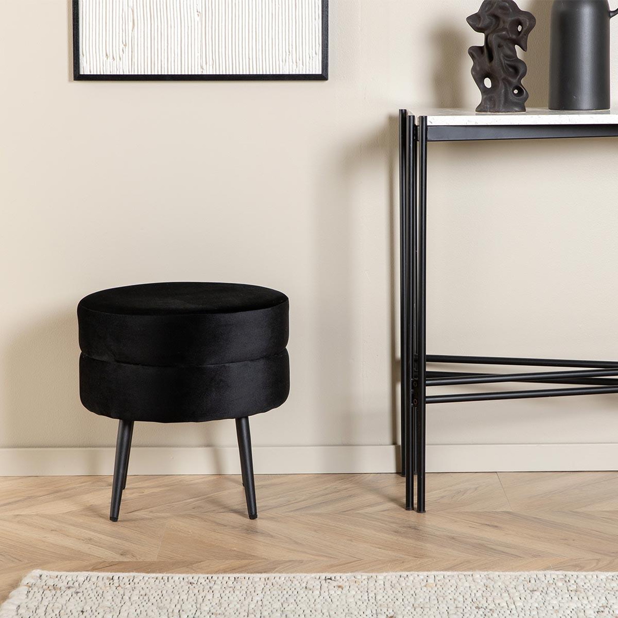 Voir la diapositive 4 : Paris Prix Pouf design en velours  pot  40cm noir