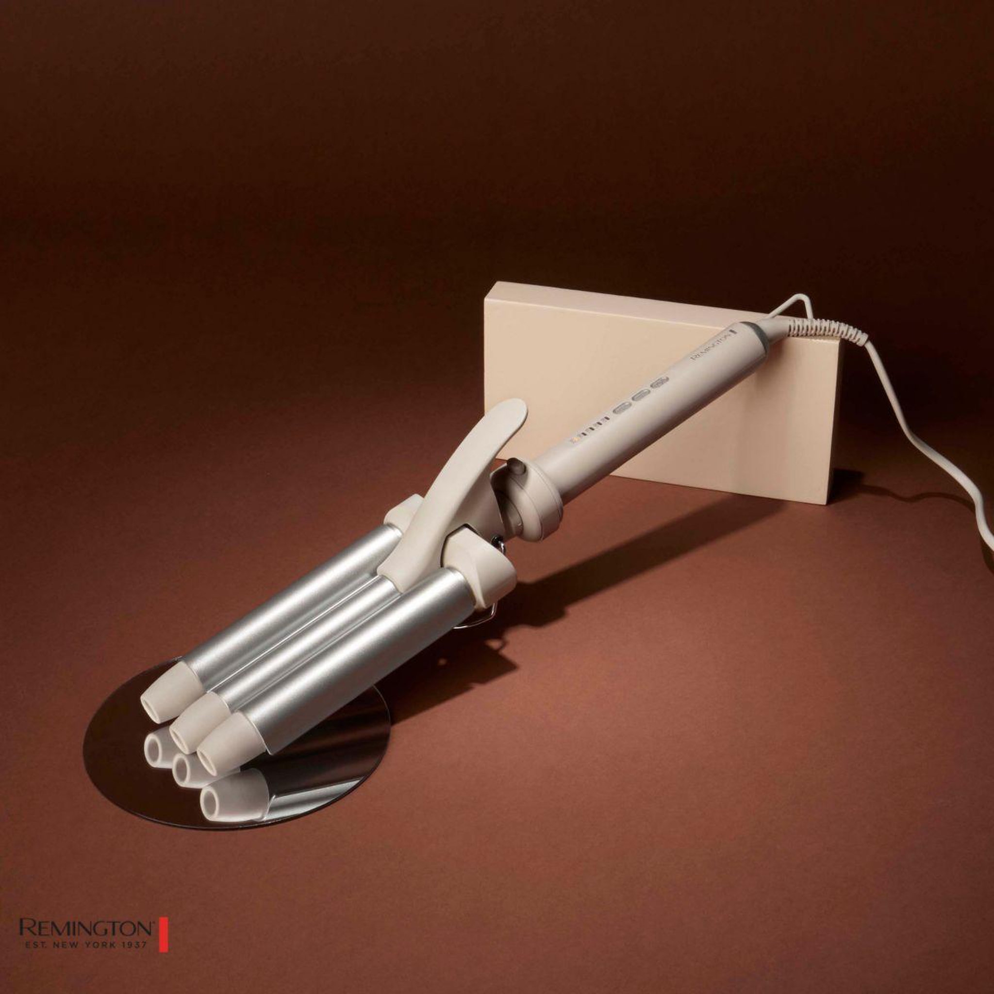 Voir la diapositive 5 : REMINGTON Fer à boucler 5 en 1 Trendology
