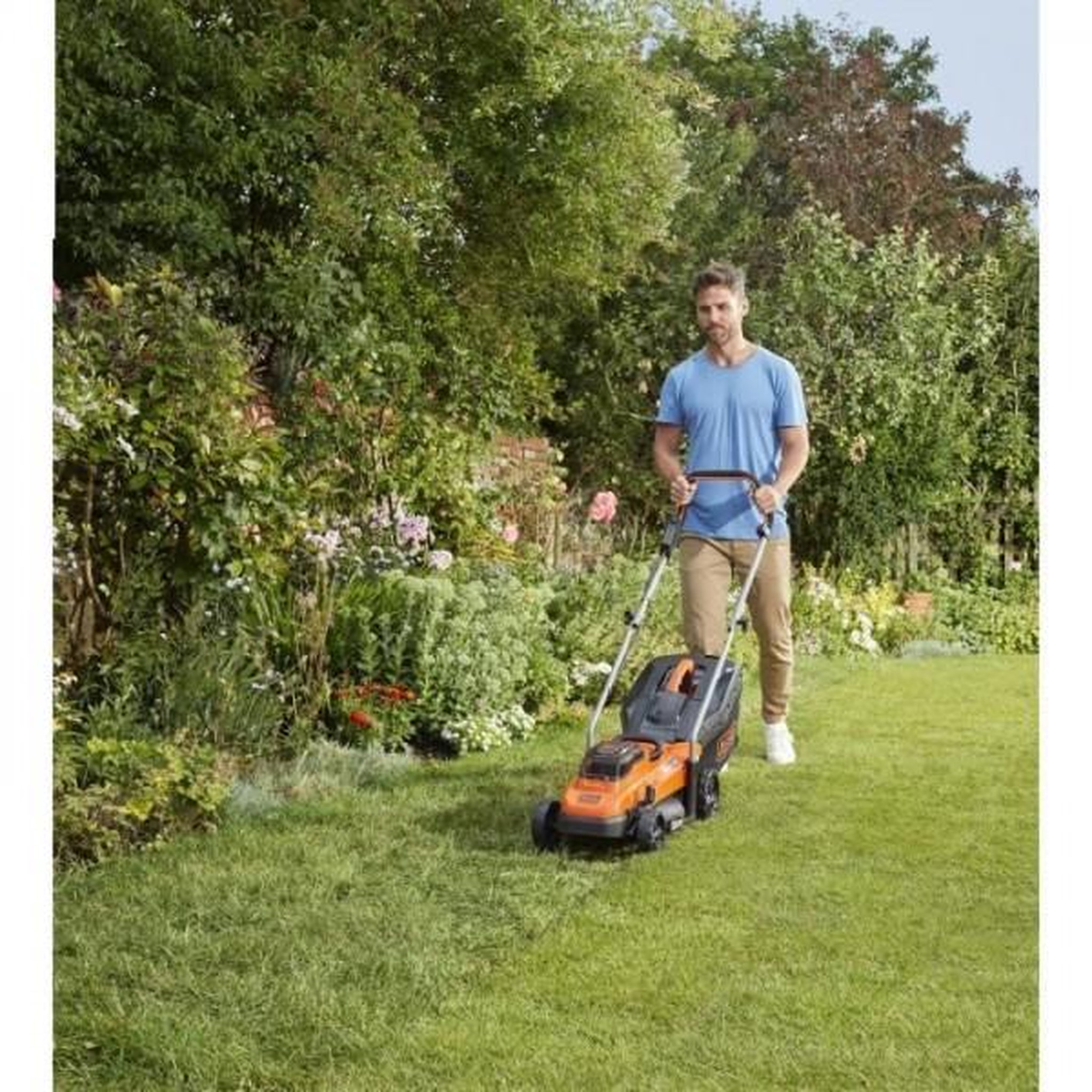 Voir la diapositive 3 : Black et Decker Tondeuse a Gazon   a Gazon Electrique Sans Fil 36V BCMW3336L1-QW - BLACK+DECKER - Coupe 33cm - Batterie 2,5 Ah - Mulching