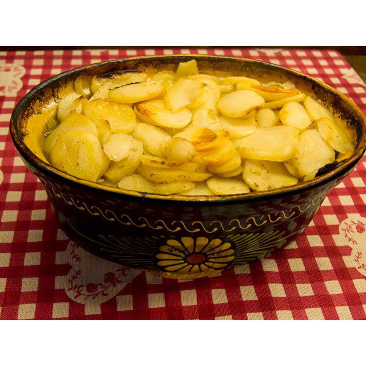 Smartbox Repas 2 plats et vin pour 2 personnes au Baeckeoffe d'Alsace à Strasbourg - Coffret Cadeau Gastronomie