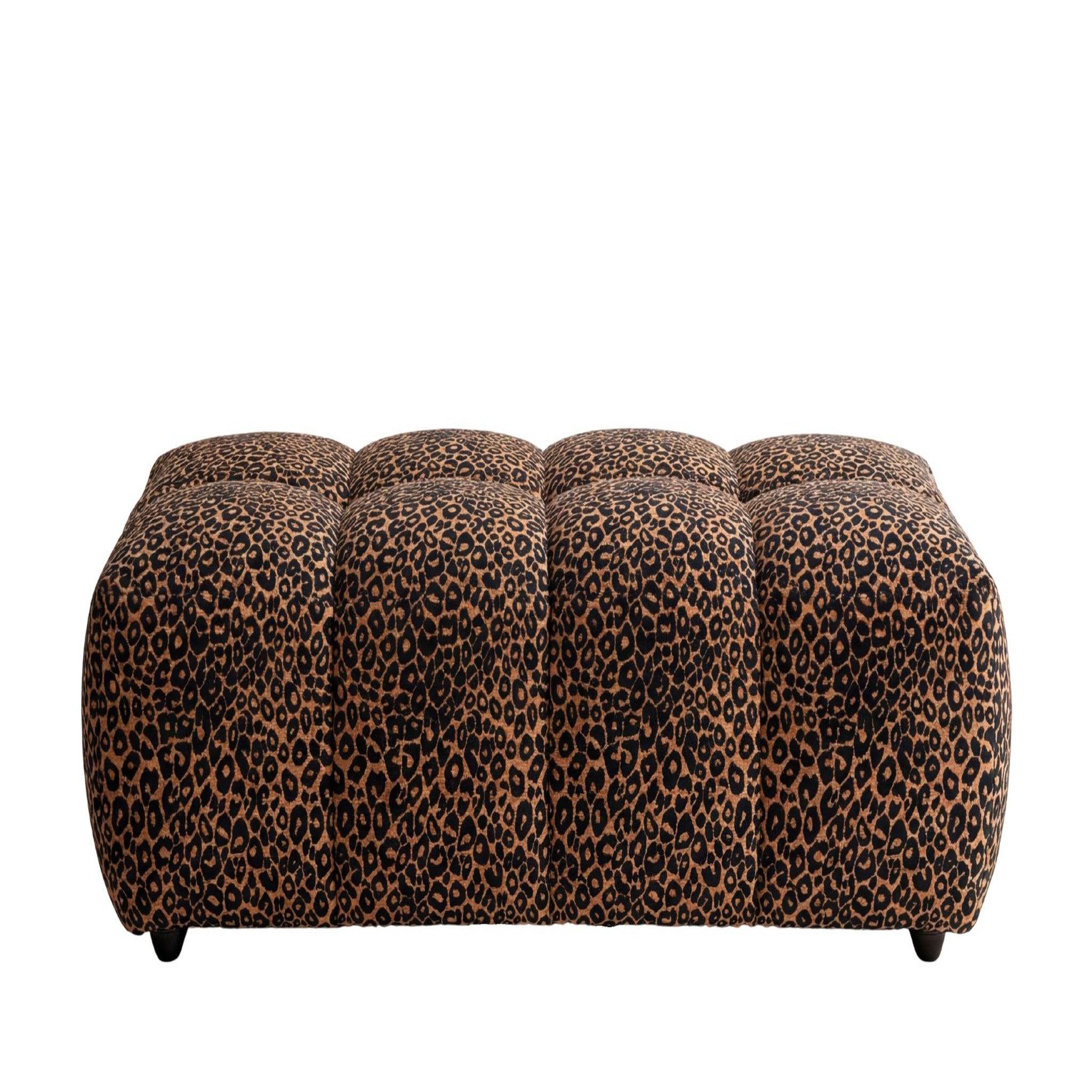 Voir la diapositive 1 : CASANOVA PARIS Alexia - pouf en tissu imprimé animalier 120x60x40