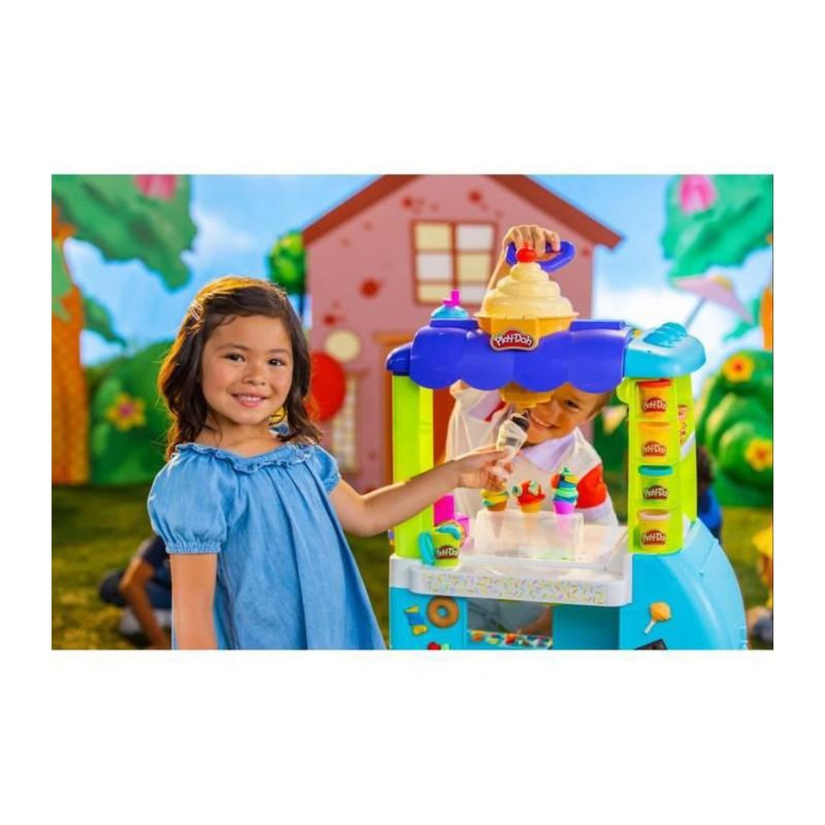 PLAYDOH Play-Doh, Camion de glace géant, inclut 27 accessoires, 12 pots de pâte a modeler, sons réalistes