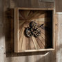 Voir la diapositive 6 : Paris Prix Horloge Murale Engrenage  Chalet  60cm Naturel