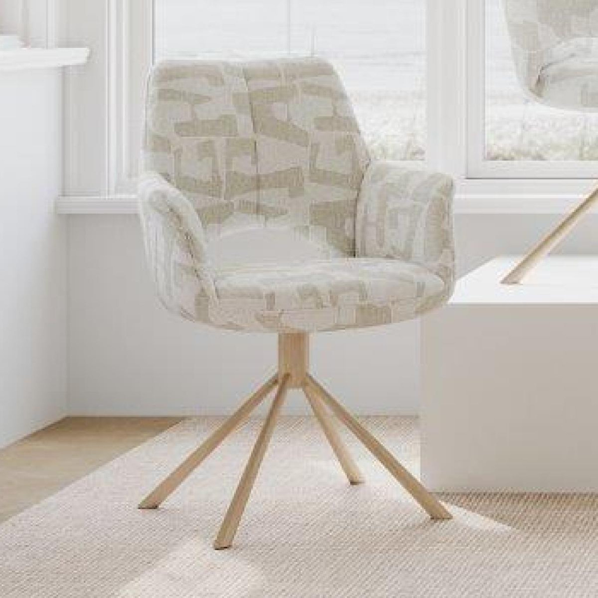 Voir la diapositive 3 : JLC KREATION Chaise de salle à manger en tissu beige pied bois vaska (lot de 2)