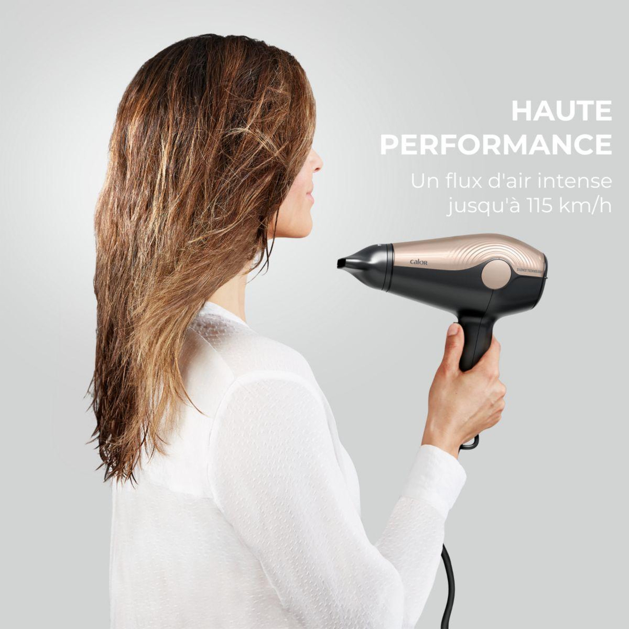 Voir la diapositive 4 : CALOR Sèche cheveux ultra silence cv6420c0