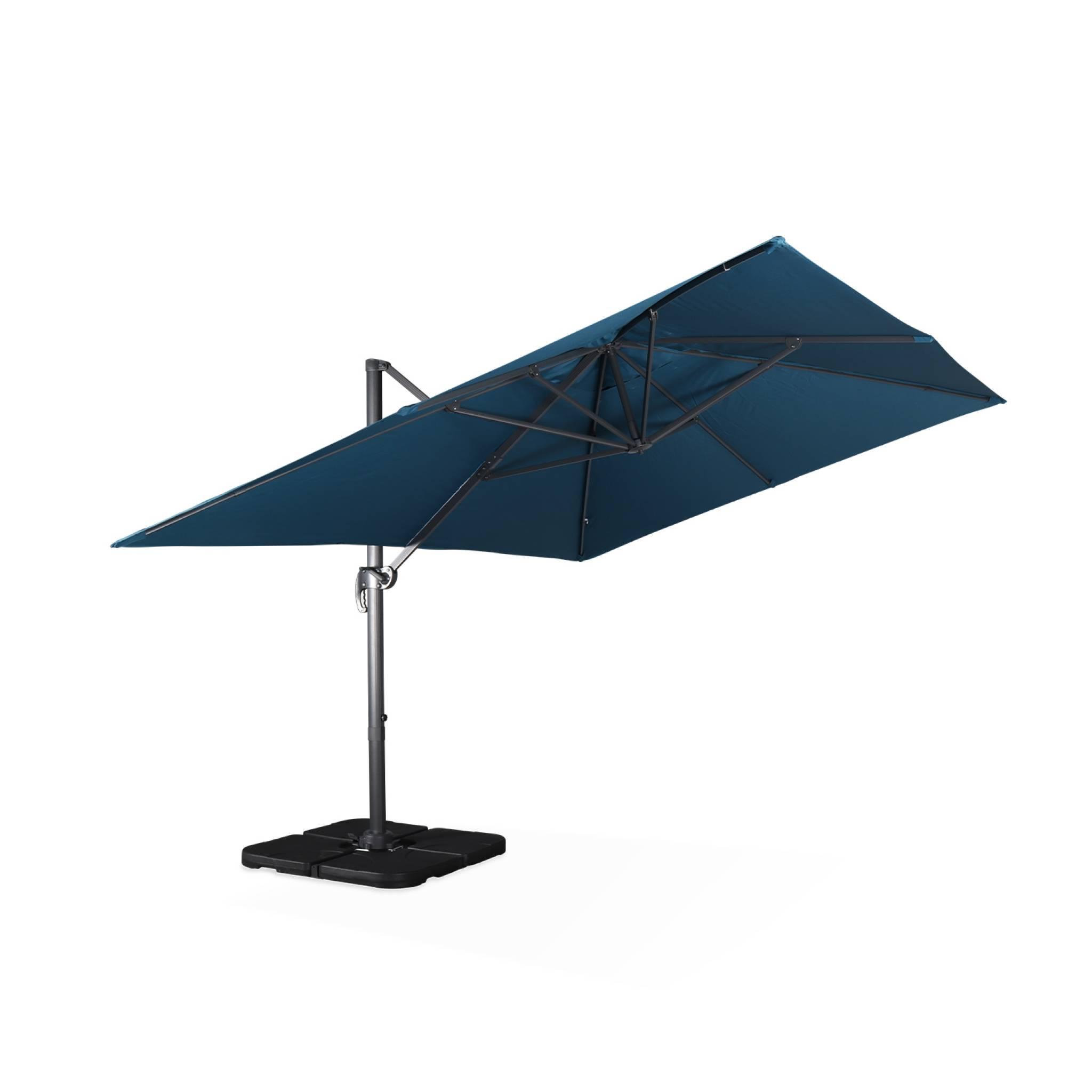 Voir la diapositive 5 : SWEEEK Parasol déporté rectangulaire 3x4 m - Wimereux - Parasol excentré inclinable dans 6 positions, rotatif à 360° + dalles à lester 50x50cm