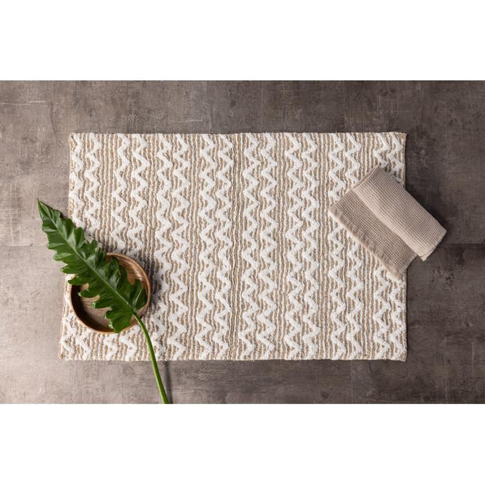 Voir la diapositive 3 : Paris Prix Tapis de Salle de Bain  Philippa  60x90cm Sable