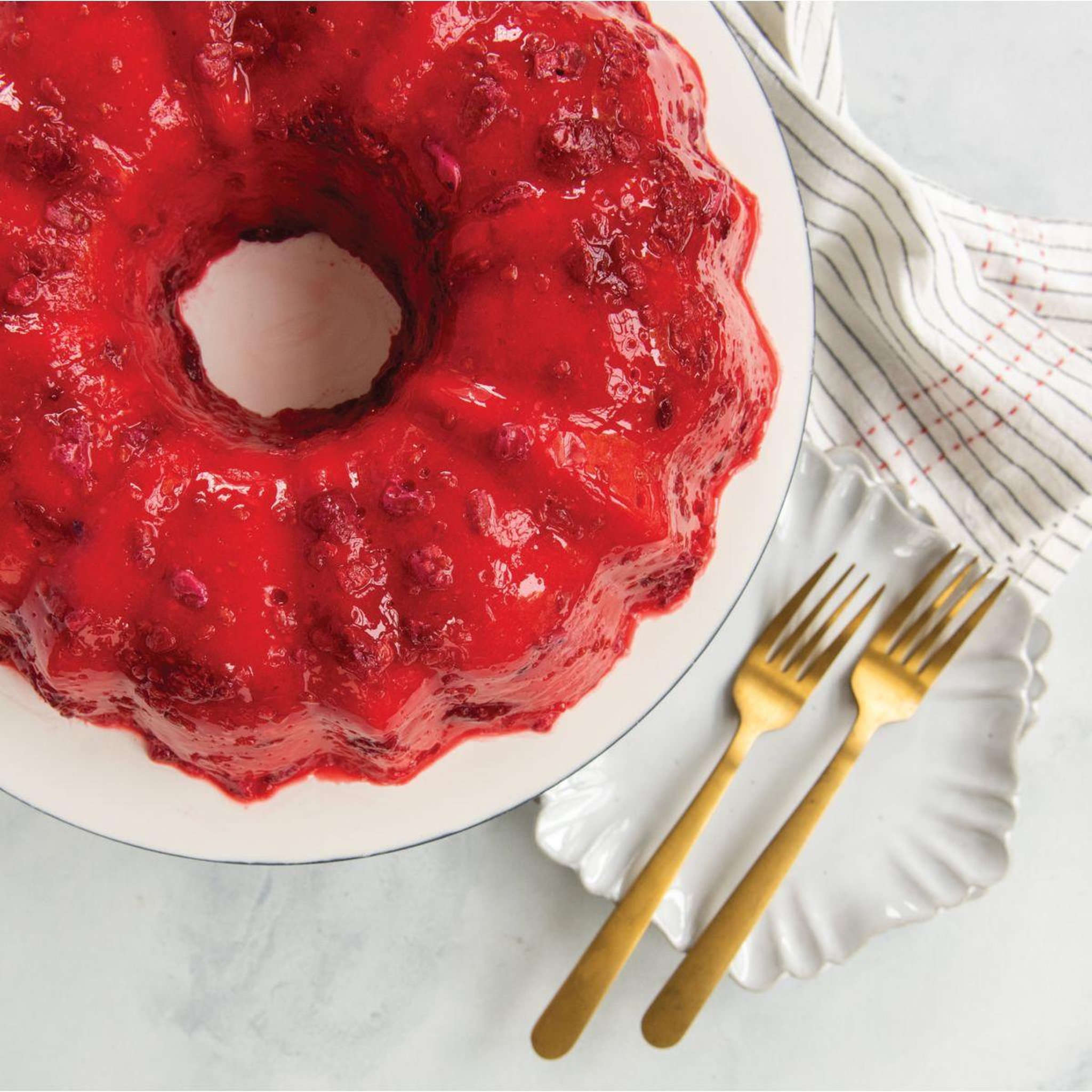 Voir la diapositive 5 : NORDIC WARE Moule à gâteau fantaisie a gateau Bundt Anniversaire Gold