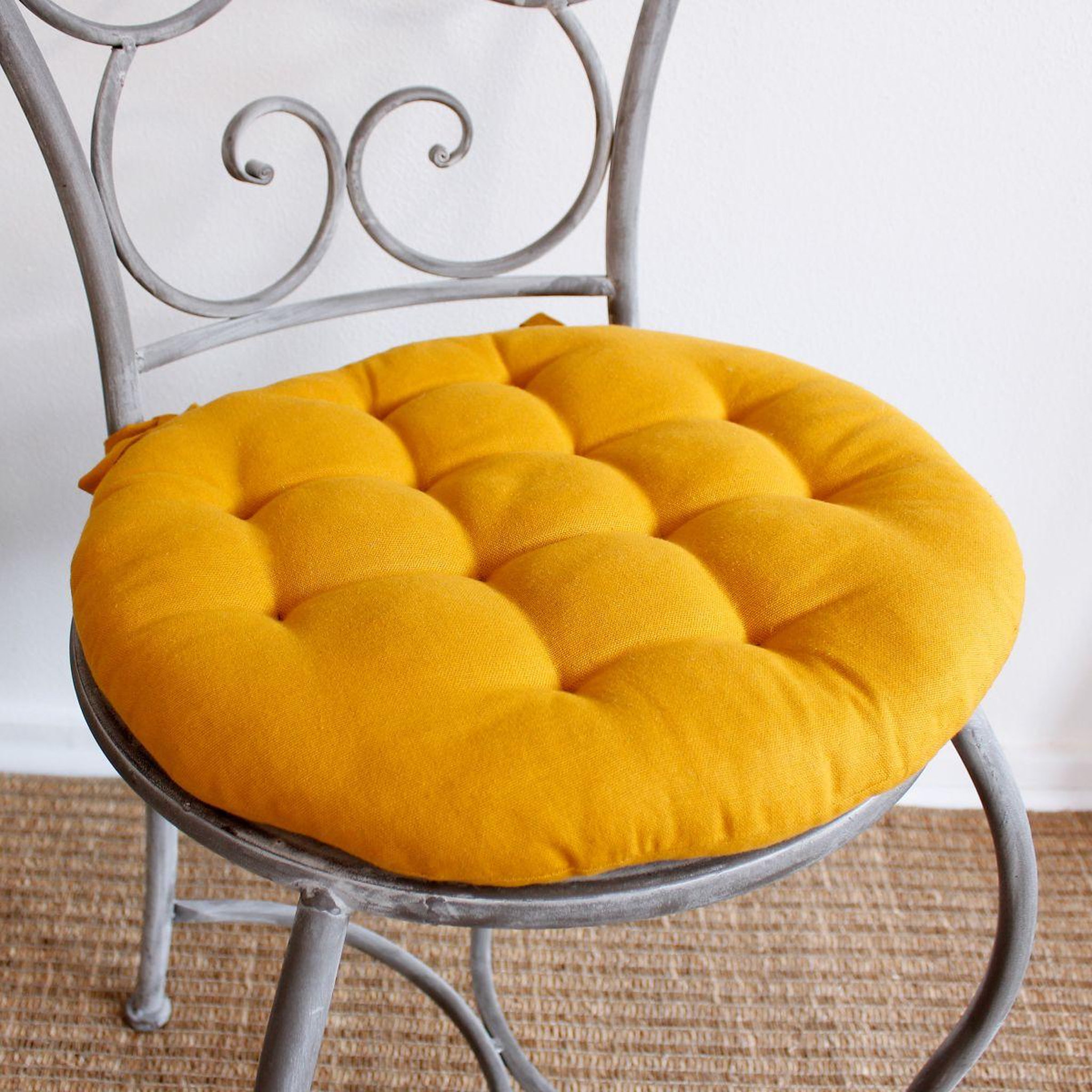 Voir la diapositive 2 : ENJOY HOME Galette de Chaise Piquée Uni  Panama  38cm Moutarde