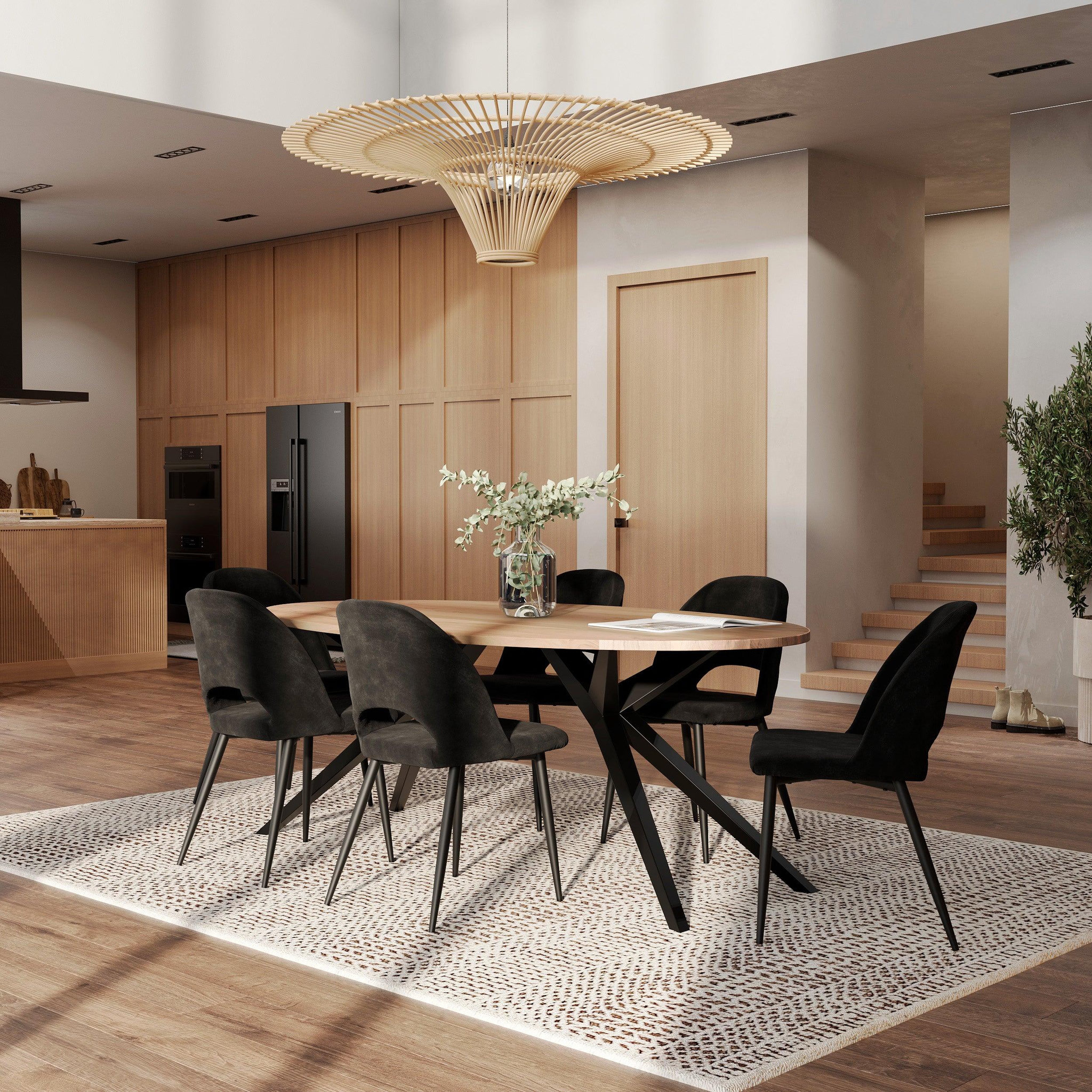 Voir la diapositive 5 : MAISON PAVANE Lot de 2 chaises noires en velours et pieds en métal-pénélope