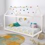 Voir la diapositive 4 : Lit cabane enfant en bois massif 70 x 140 cm LOUIS