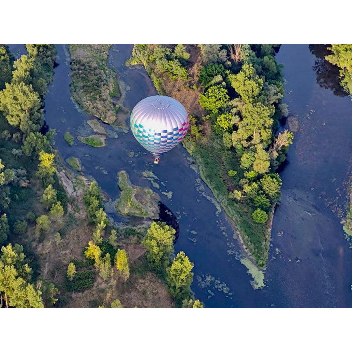 Smartbox Vol en montgolfière près de Lyon en basse saison - Coffret Cadeau Sport & Aventure