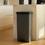 Voir la diapositive 2 : Kitchen move Poubelle tri sélectif PICEA Gris Plastique 70L