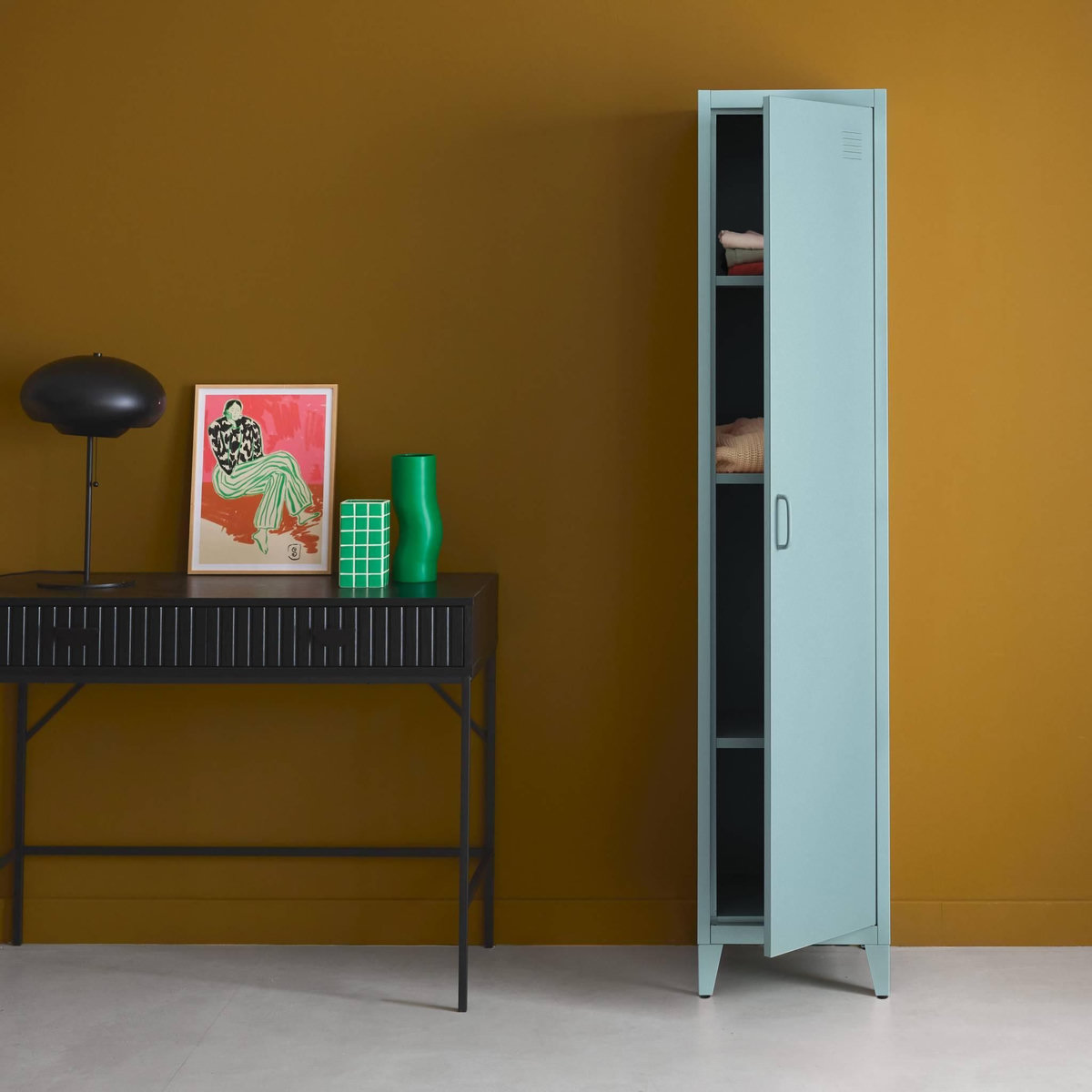 SWEEEK Armoire chambre industrielle métal, 4 espaces de rangement