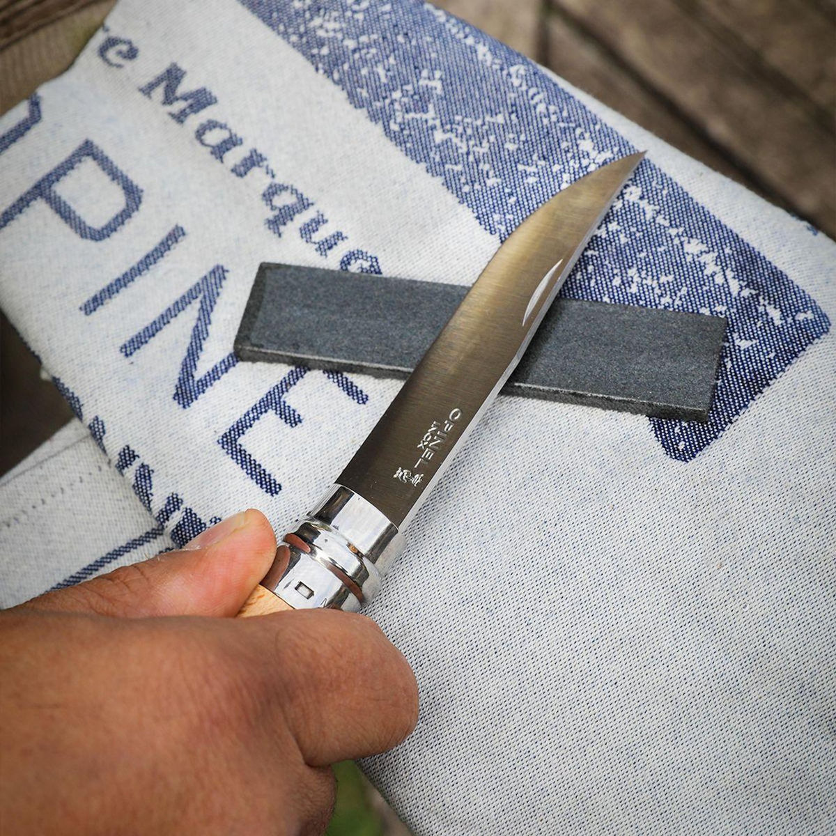 Opinel Aiguiseur couteau PETITE PIERRE NATURELLE 10 CM/10