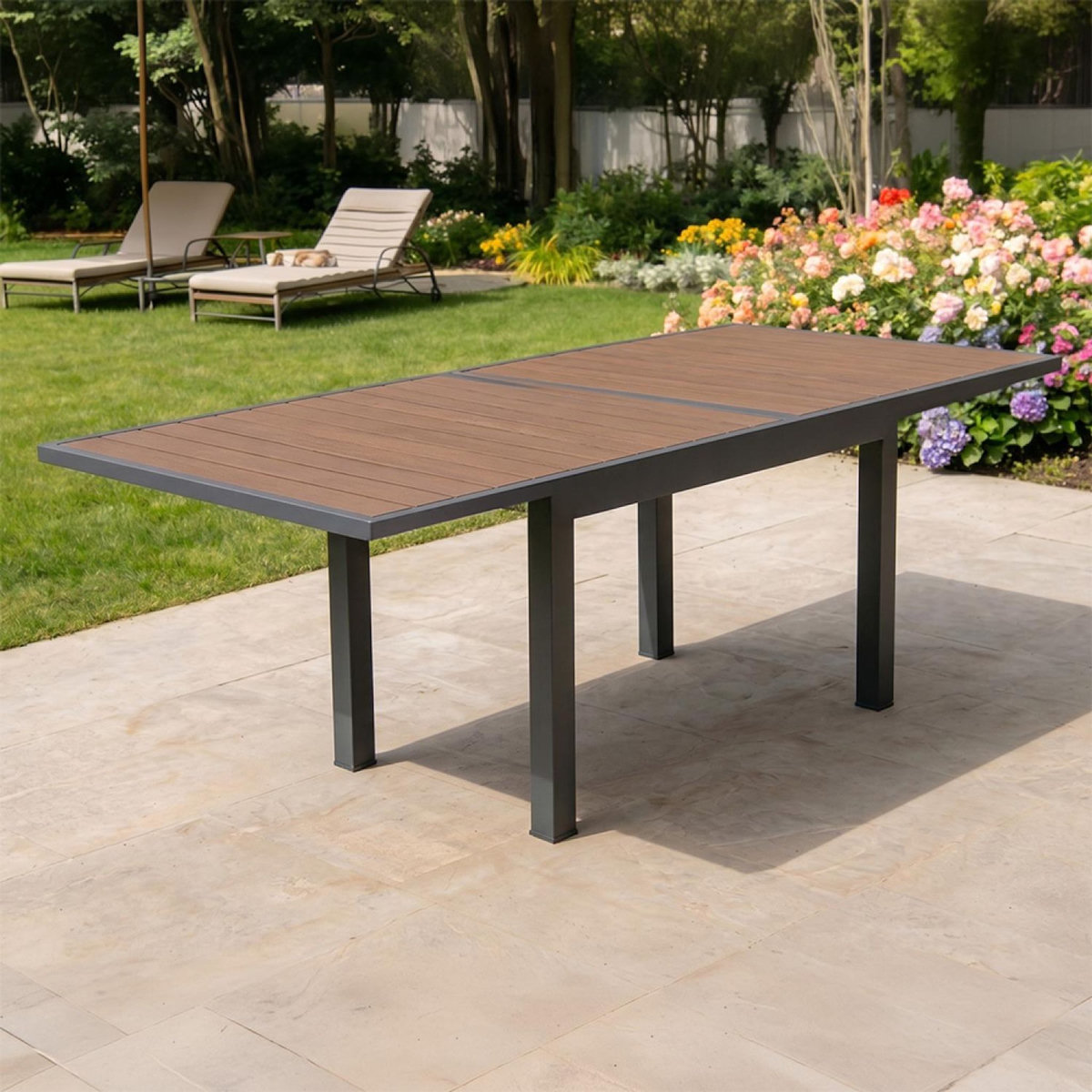 CONCEPT USINE Table de jardin extensible 180 cm en aluminium et bois d'eucalyptus NIDO