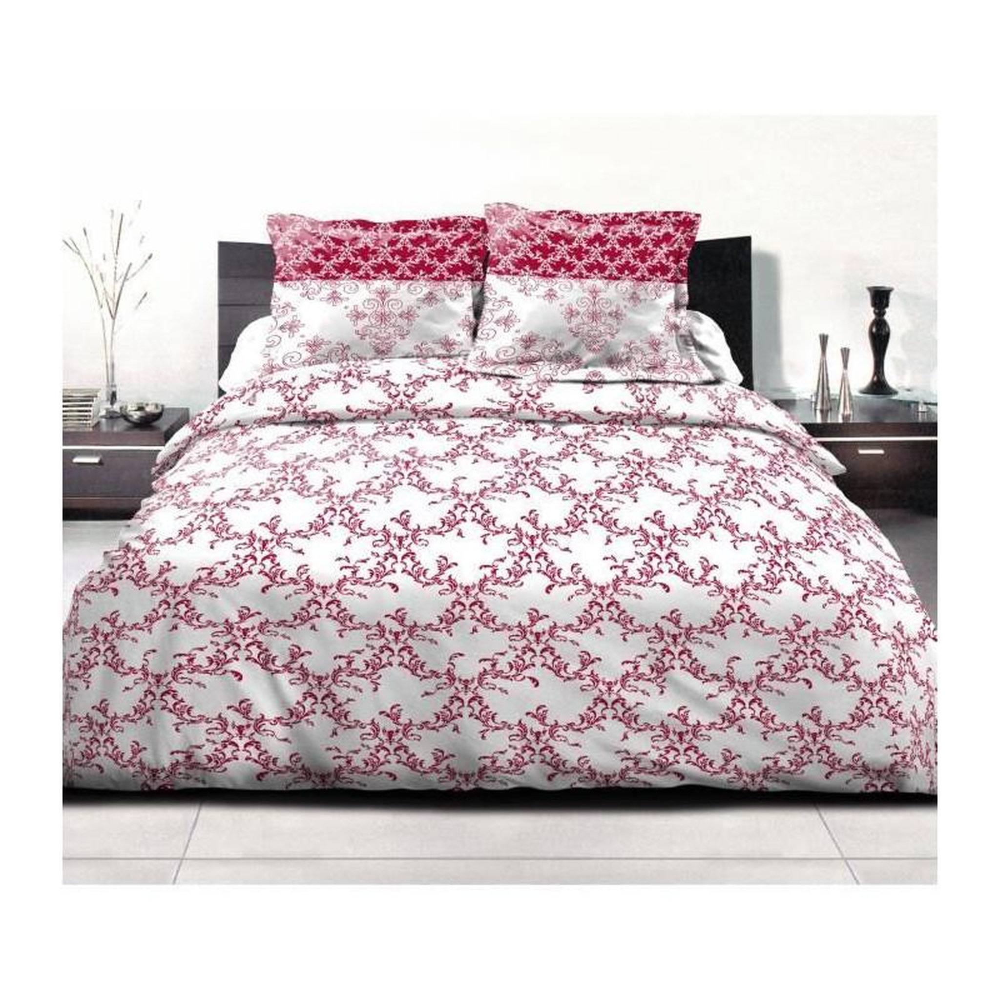 Voir la diapositive 1 : HOME LINGE PASSION Parure de couette 240x260 cm HOME LINGE PASSION FRISE : Housse de couette + 2 taies d'oreiller - 100% Coton 57 Fils - Bordeaux