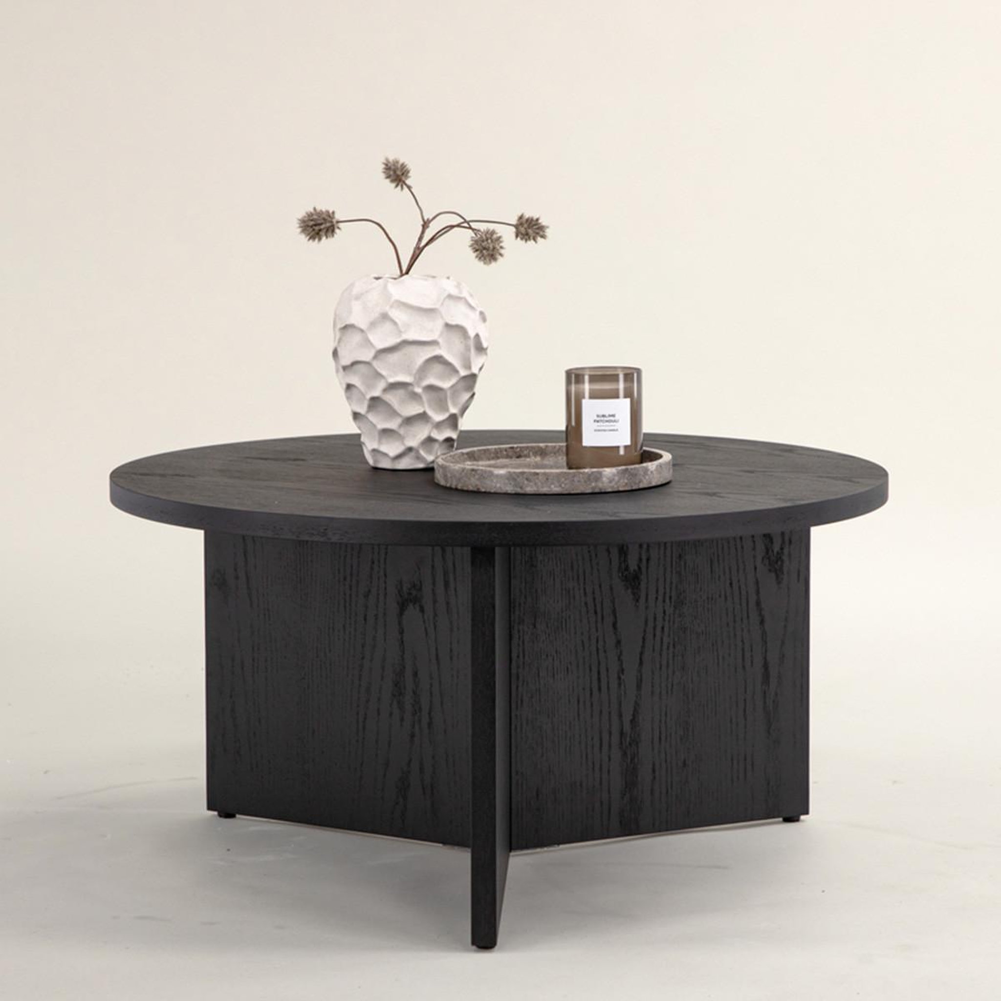 Voir la diapositive 6 : Paris Prix Table basse ronde  salto  65cm noir