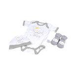 BEBE DOUCEUR Coffret de naissance avec body, bonnet et chaussettes. Coloris disponibles : Rouge, Gris, Vert, Jaune