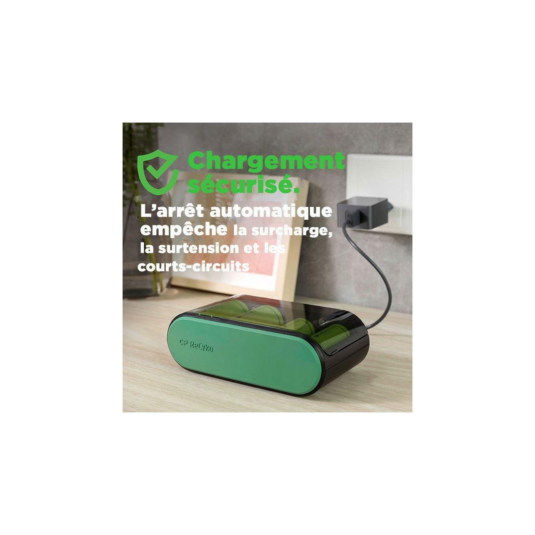 Voir la diapositive 5 : GP BATTERIES Chargeur secteur universel usb - b631