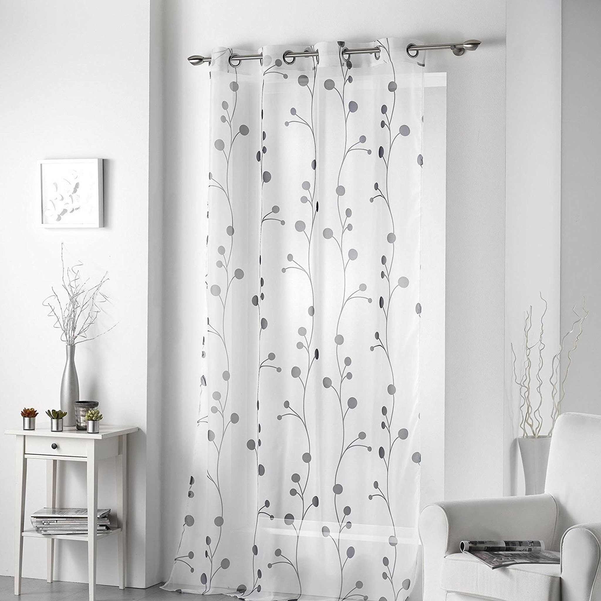 Voir la diapositive 6 : Eden Voilage a oeillets clochettes design et moderne