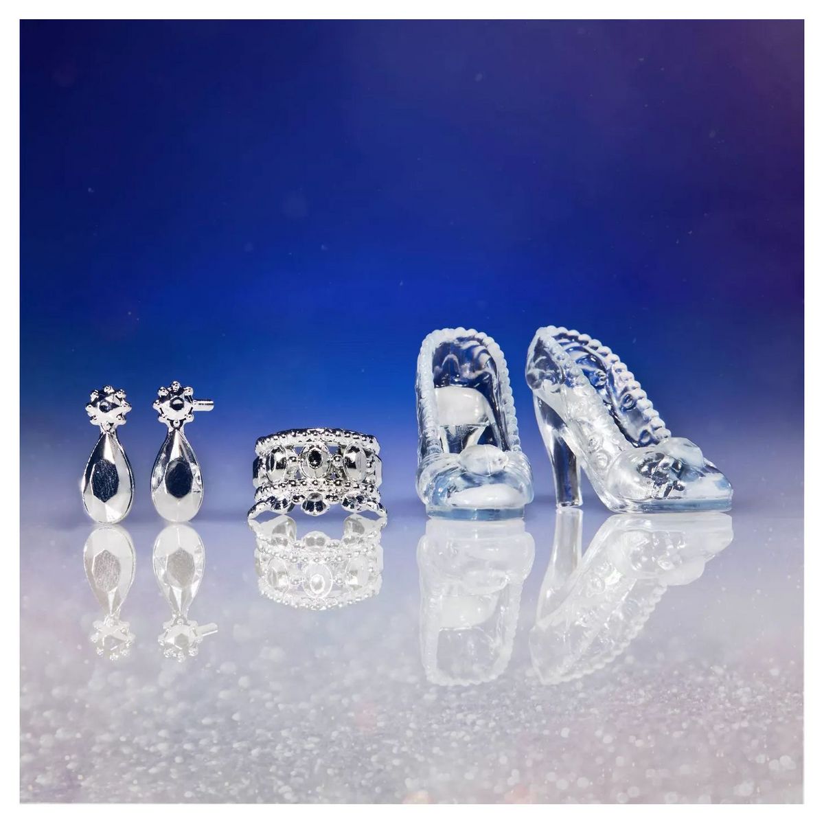 HASBRO Poupée  Cendrillon 30 cm Princesses Disney