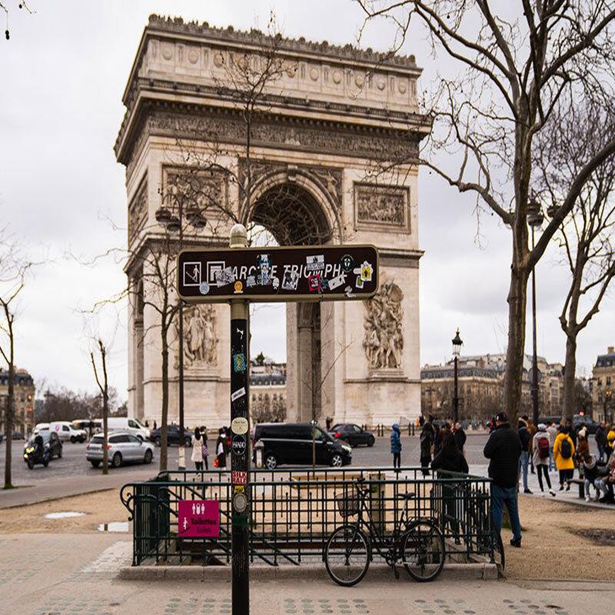 Voir la diapositive 4 : Smartbox Entrée adulte pour l'arc de triomphe avec accès à la terrasse panoramique - coffret cadeau sport & aventure