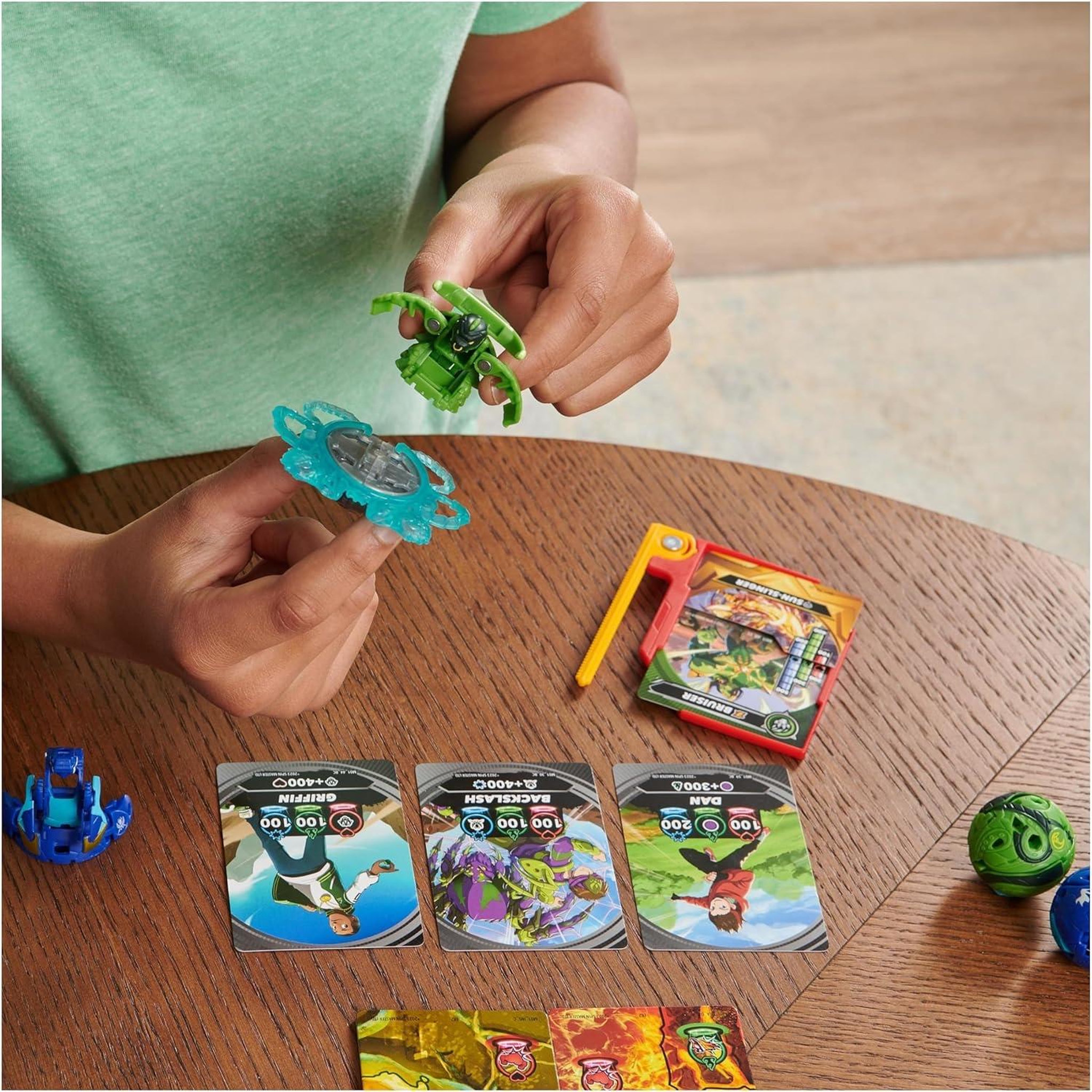 Voir la diapositive 4 : SPIN MASTER Bakugan - Battle Pack Collection