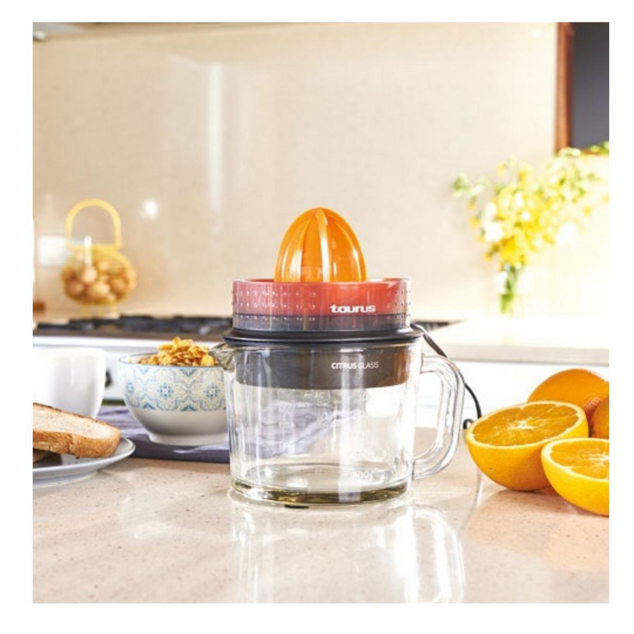 Voir la diapositive 4 : Taurus Presse-agrumes 30w transparent, noir et orange - 924254000